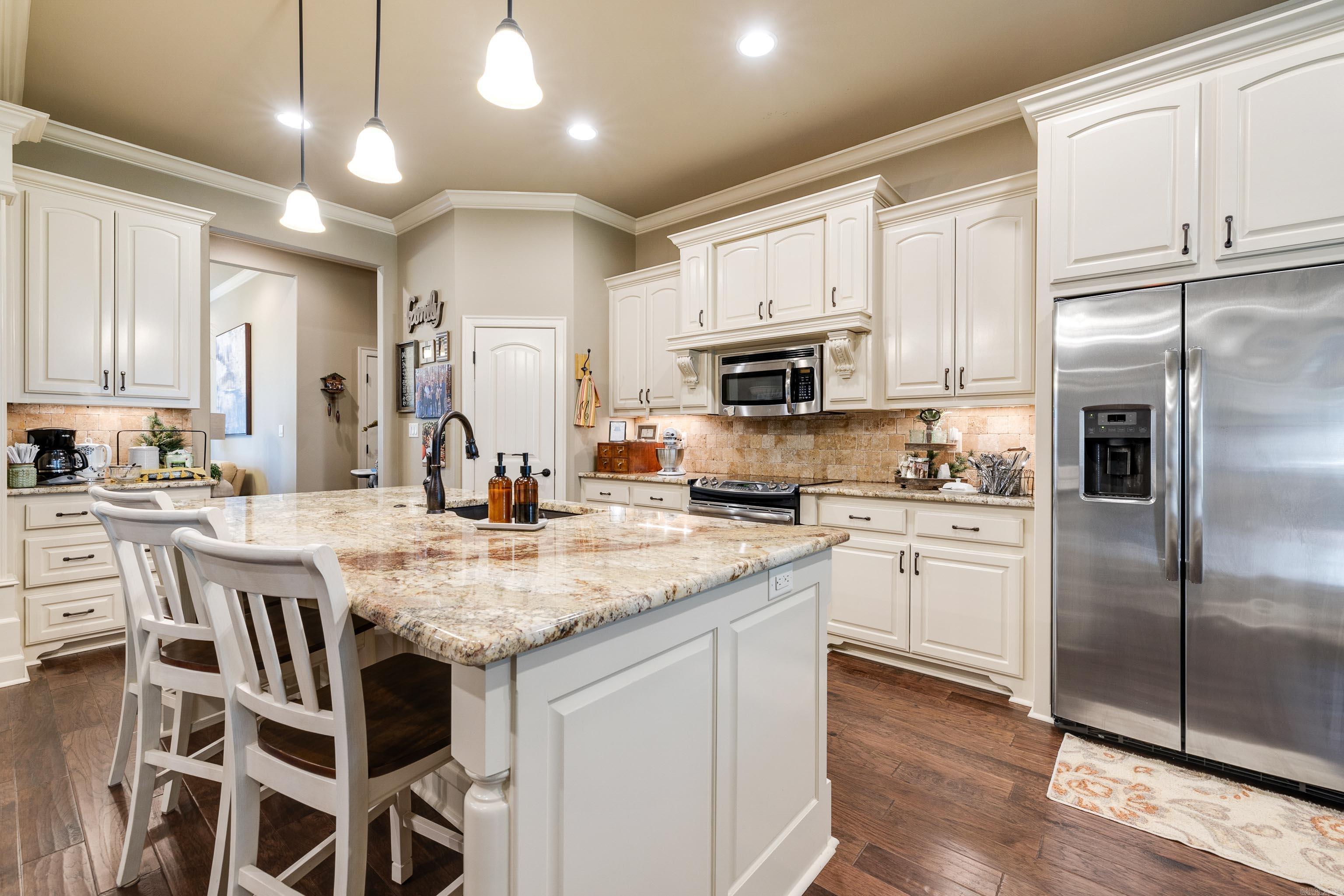 3891  Harrison  Benton, AR