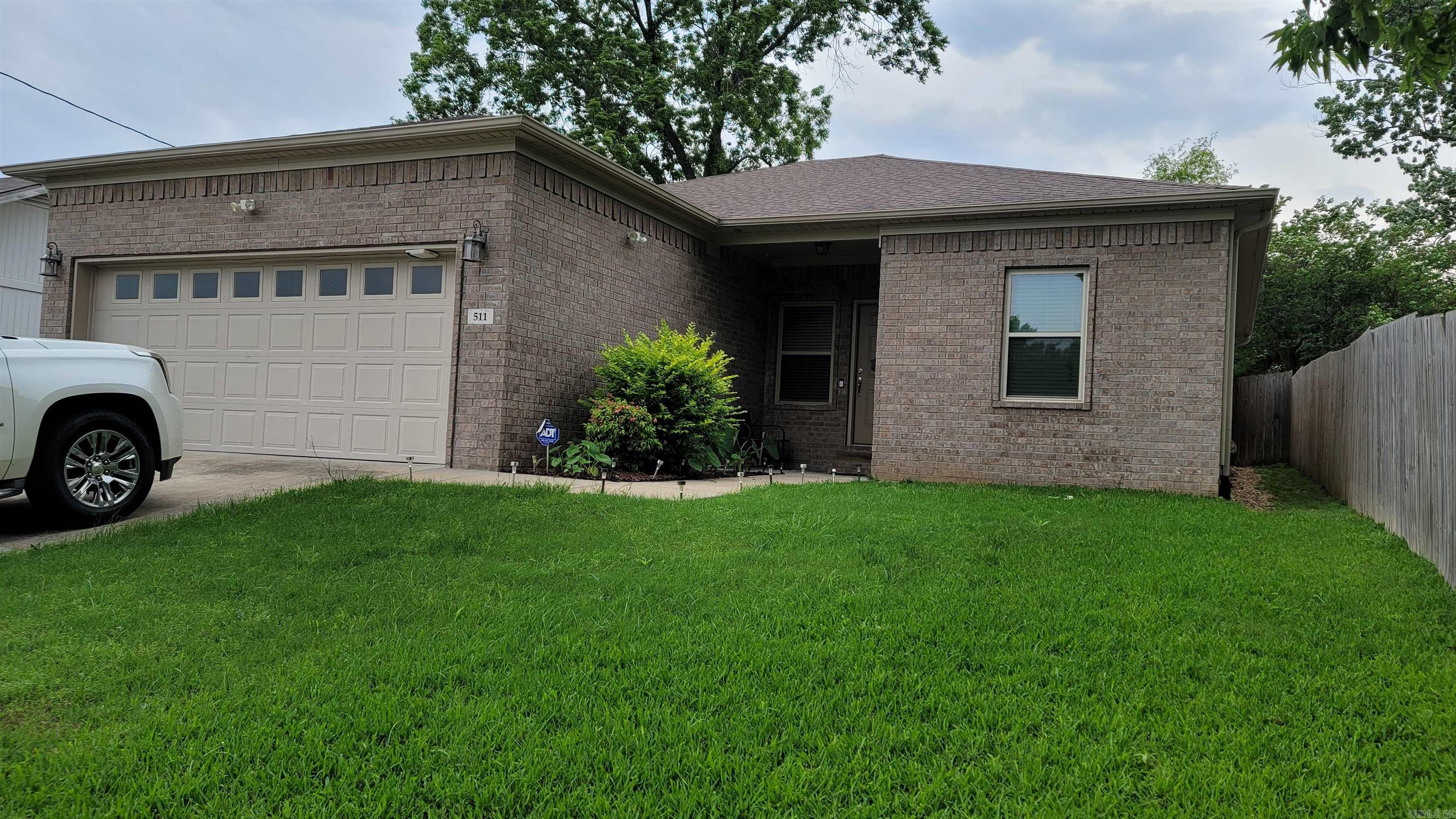 511  Pearson  Benton, AR