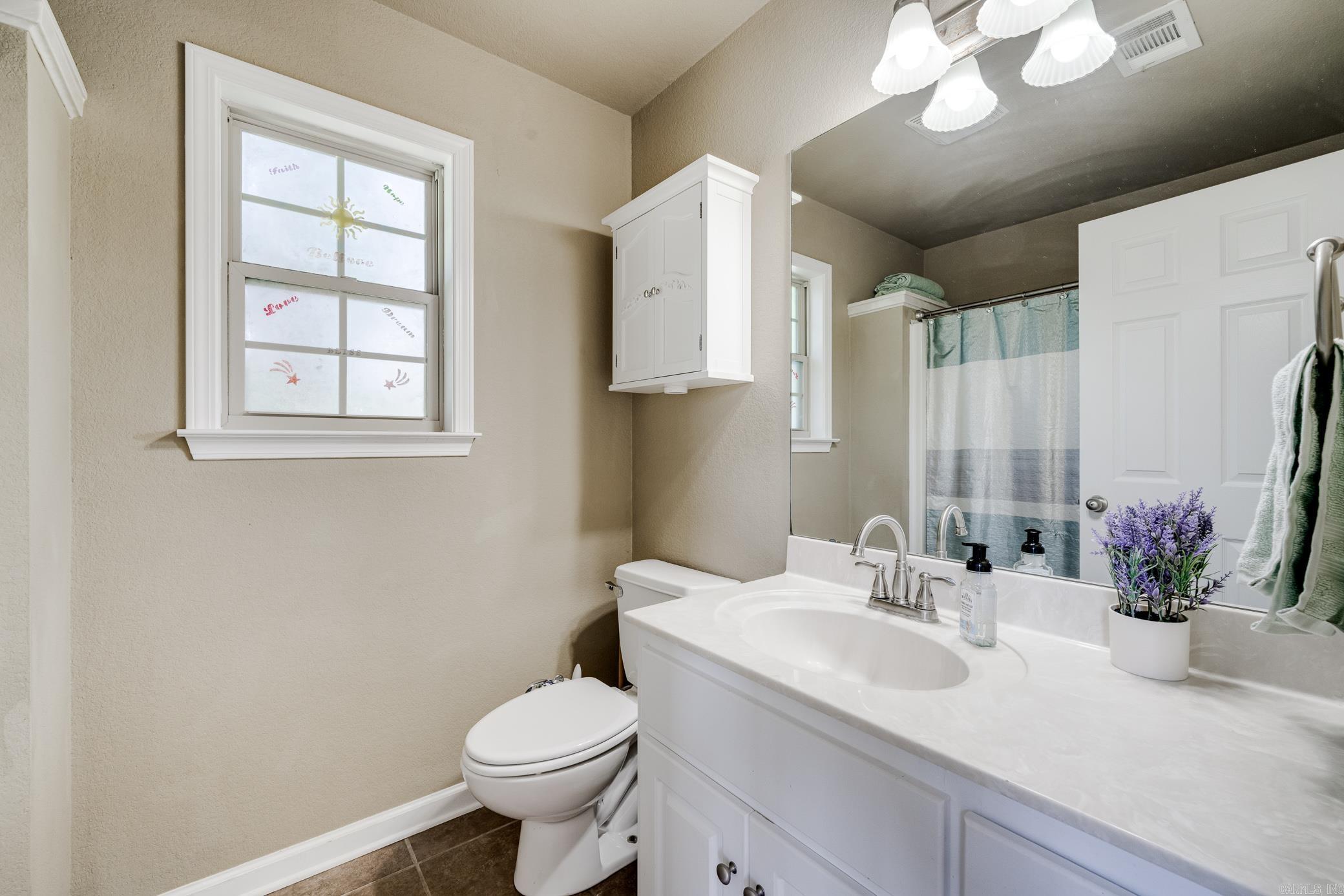 440  Pearl Stone  Lonoke, AR