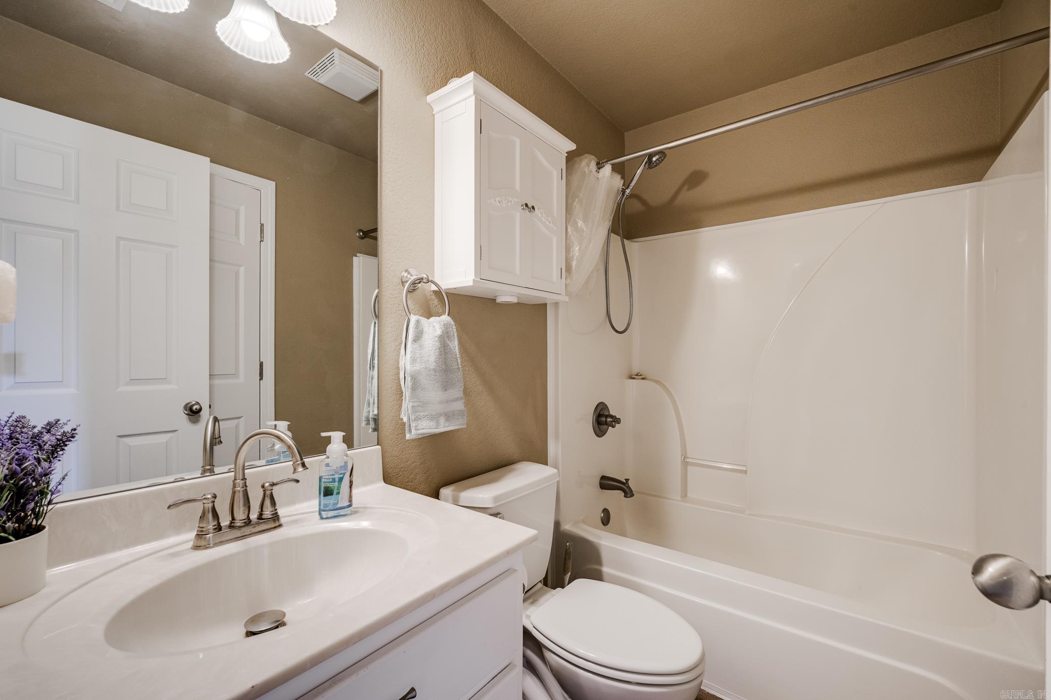 440  Pearl Stone  Lonoke, AR