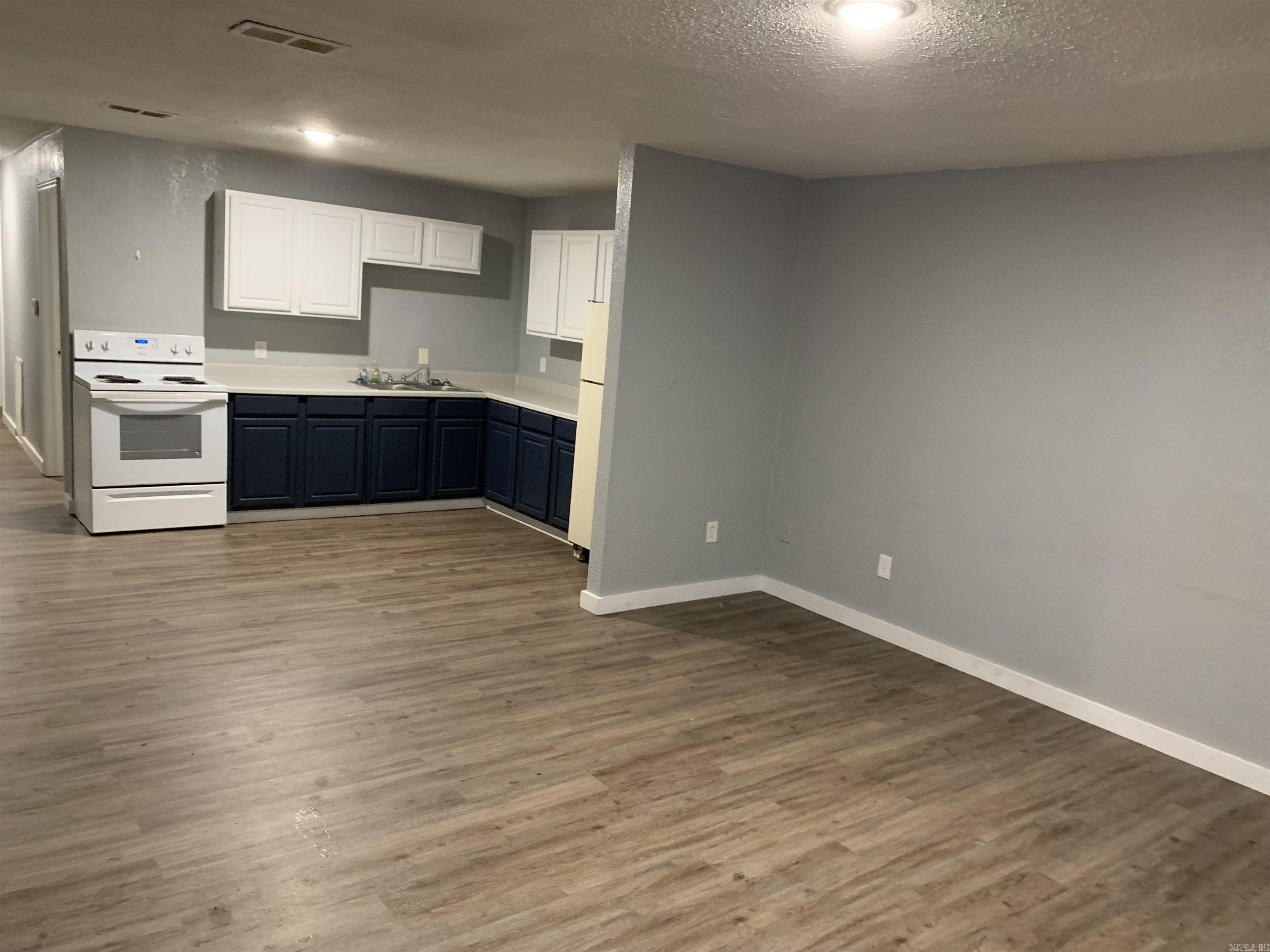 442 S Thornton  Piggott, AR