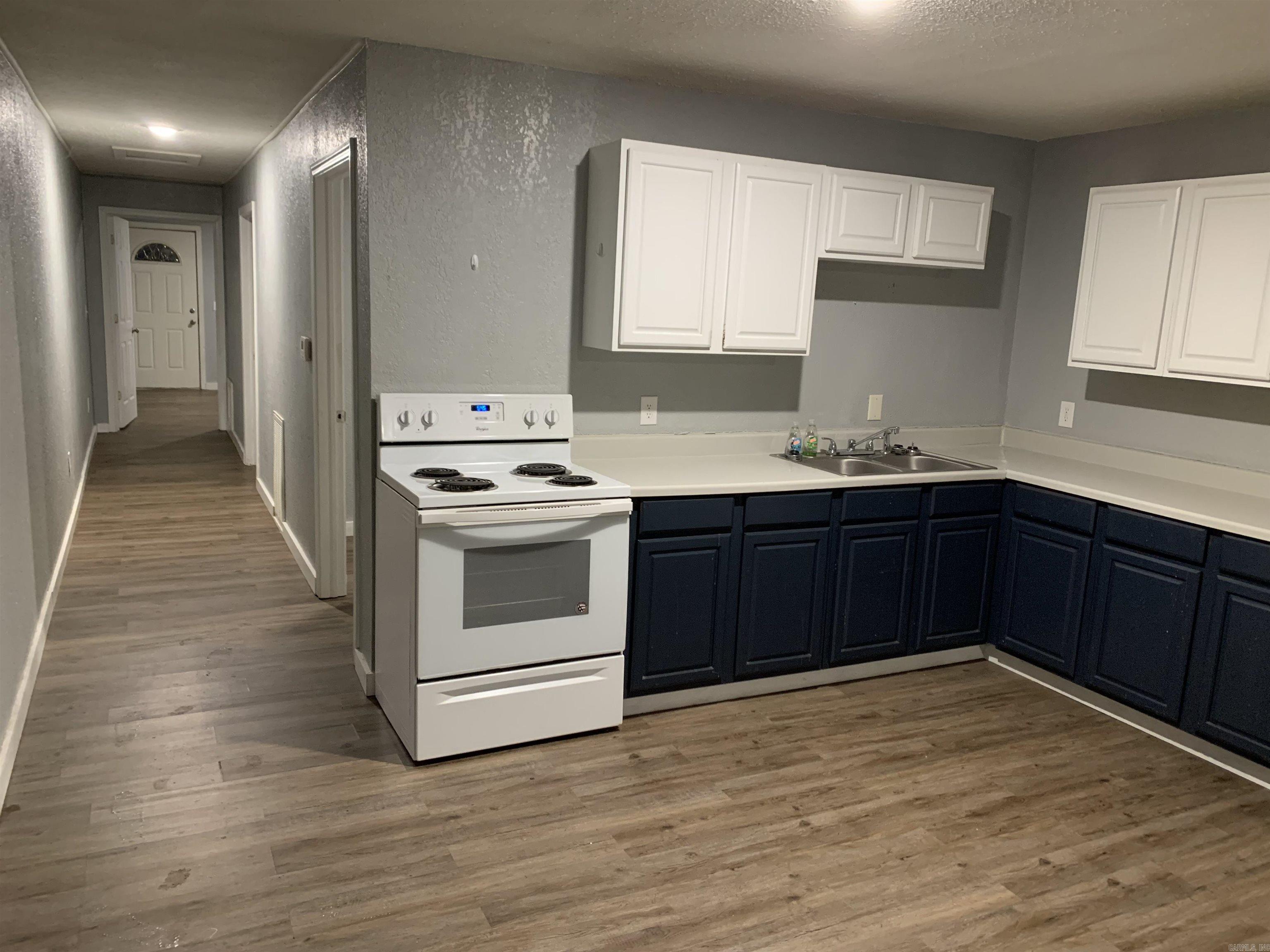 442 S Thornton  Piggott, AR