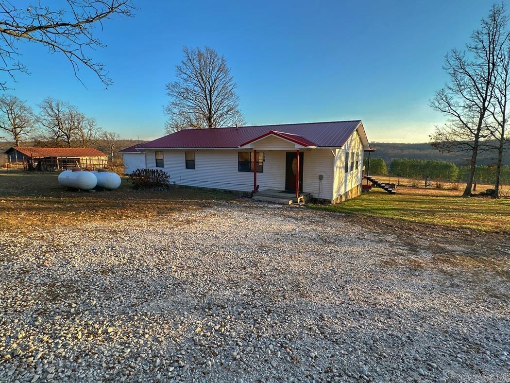 1479  County Road 972  Compton, AR