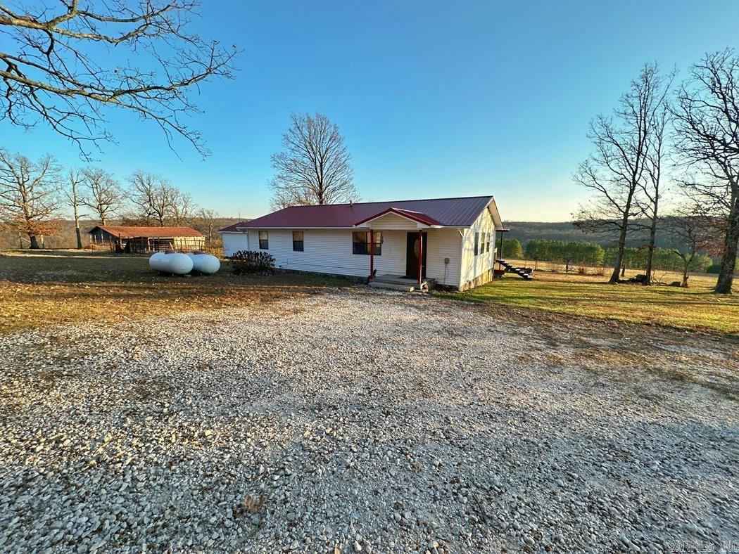1479  County Road 972  Compton, AR
