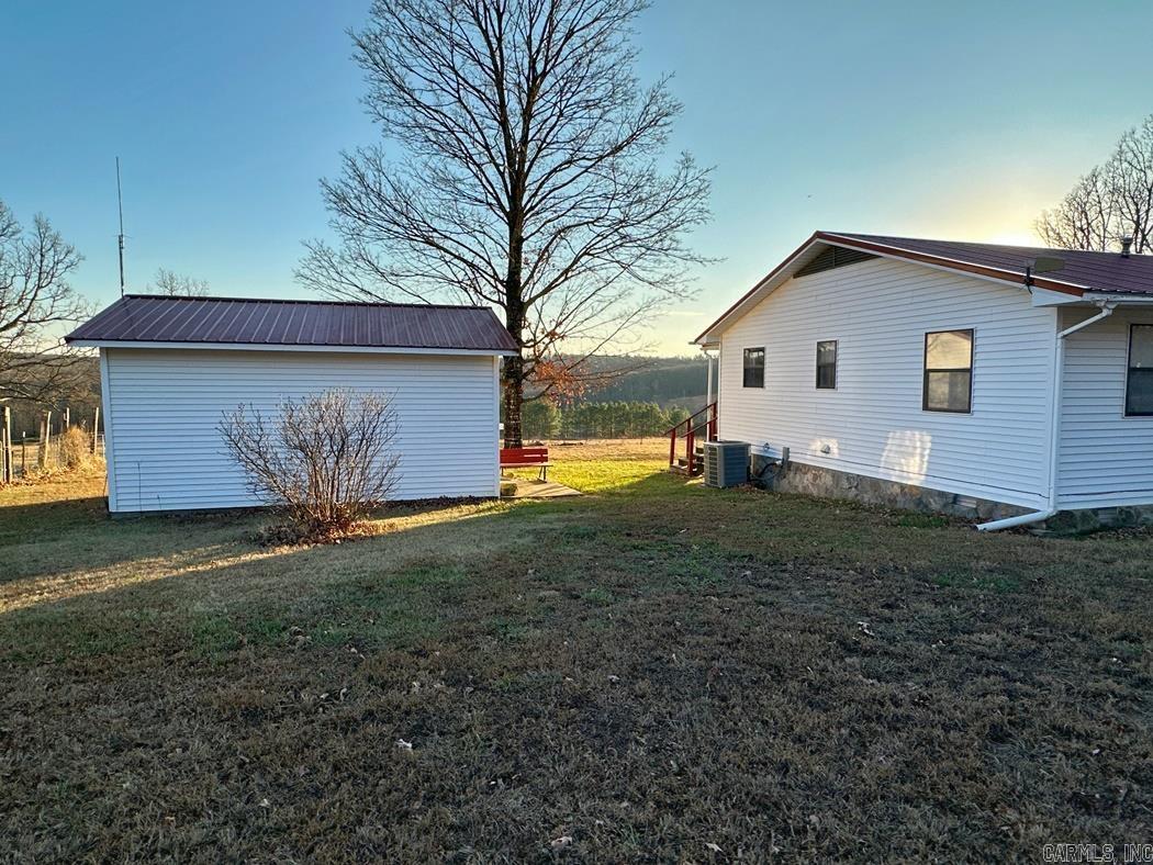 1479  County Road 972  Compton, AR