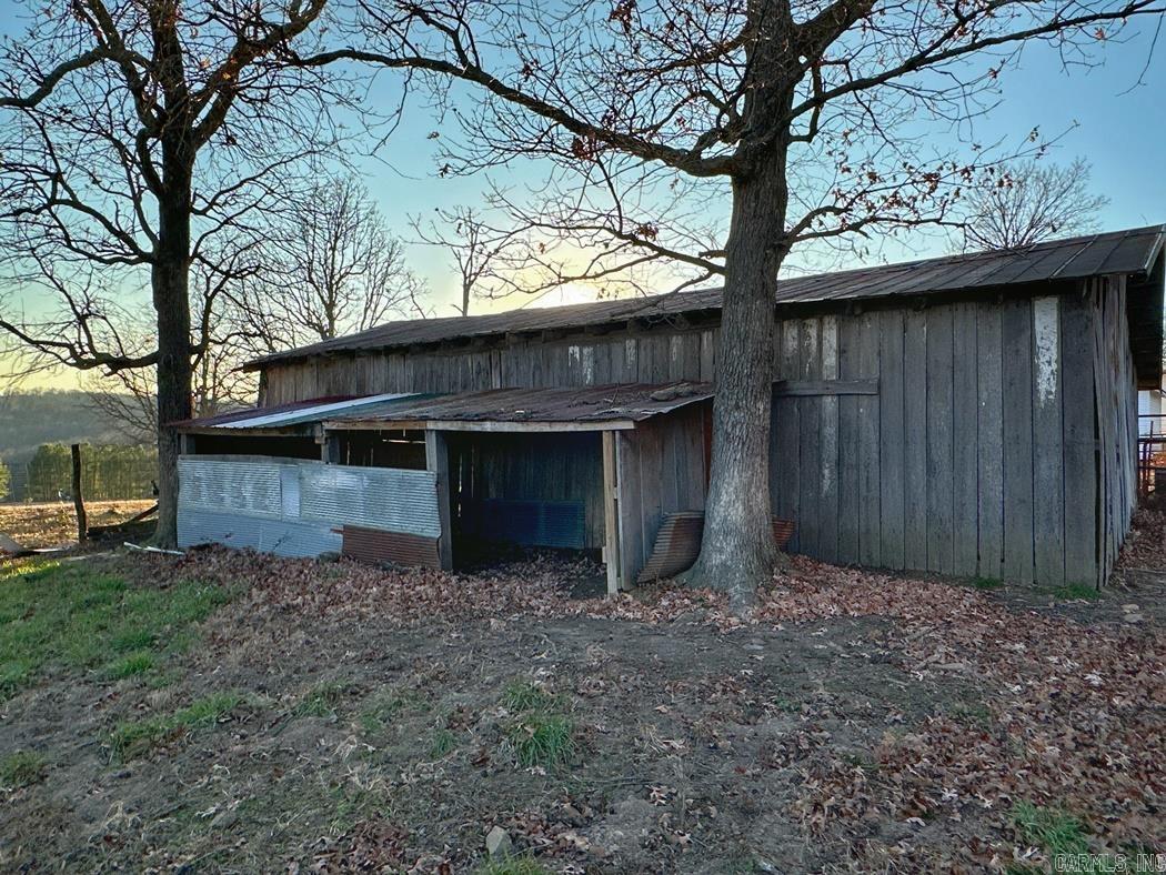 1479  County Road 972  Compton, AR