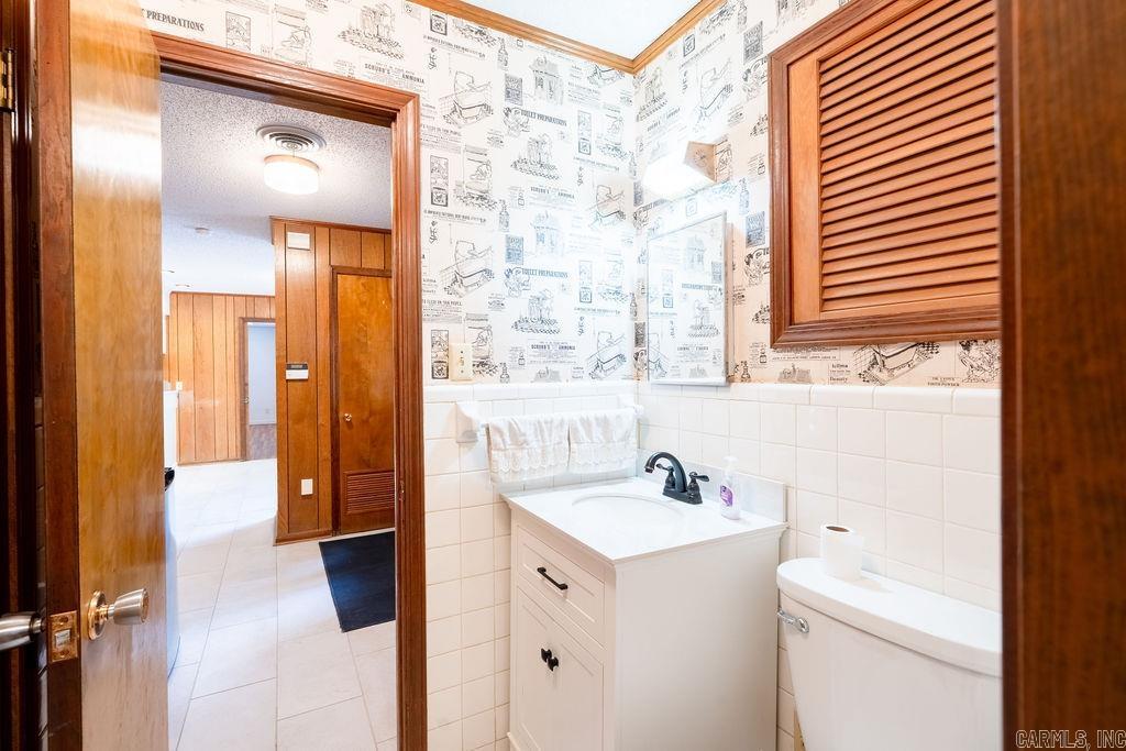 4987 E Hwy 64  Augusta, AR