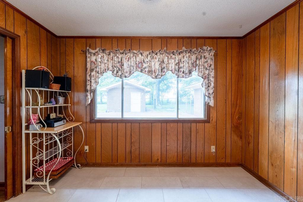 4987 E Hwy 64  Augusta, AR
