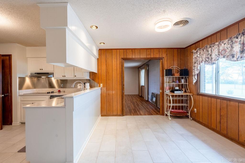 4987 E Hwy 64  Augusta, AR