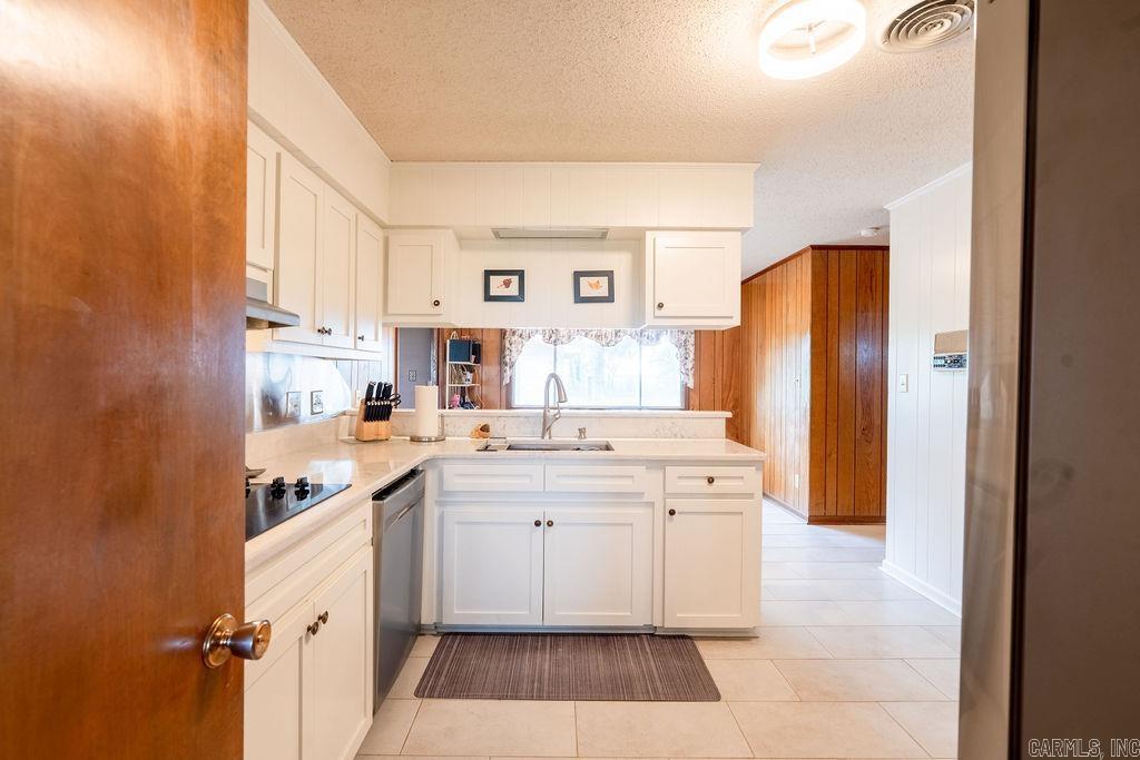4987 E Hwy 64  Augusta, AR