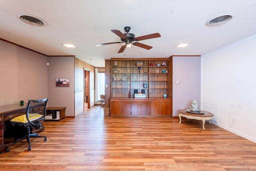 4987 E Hwy 64  Augusta, AR