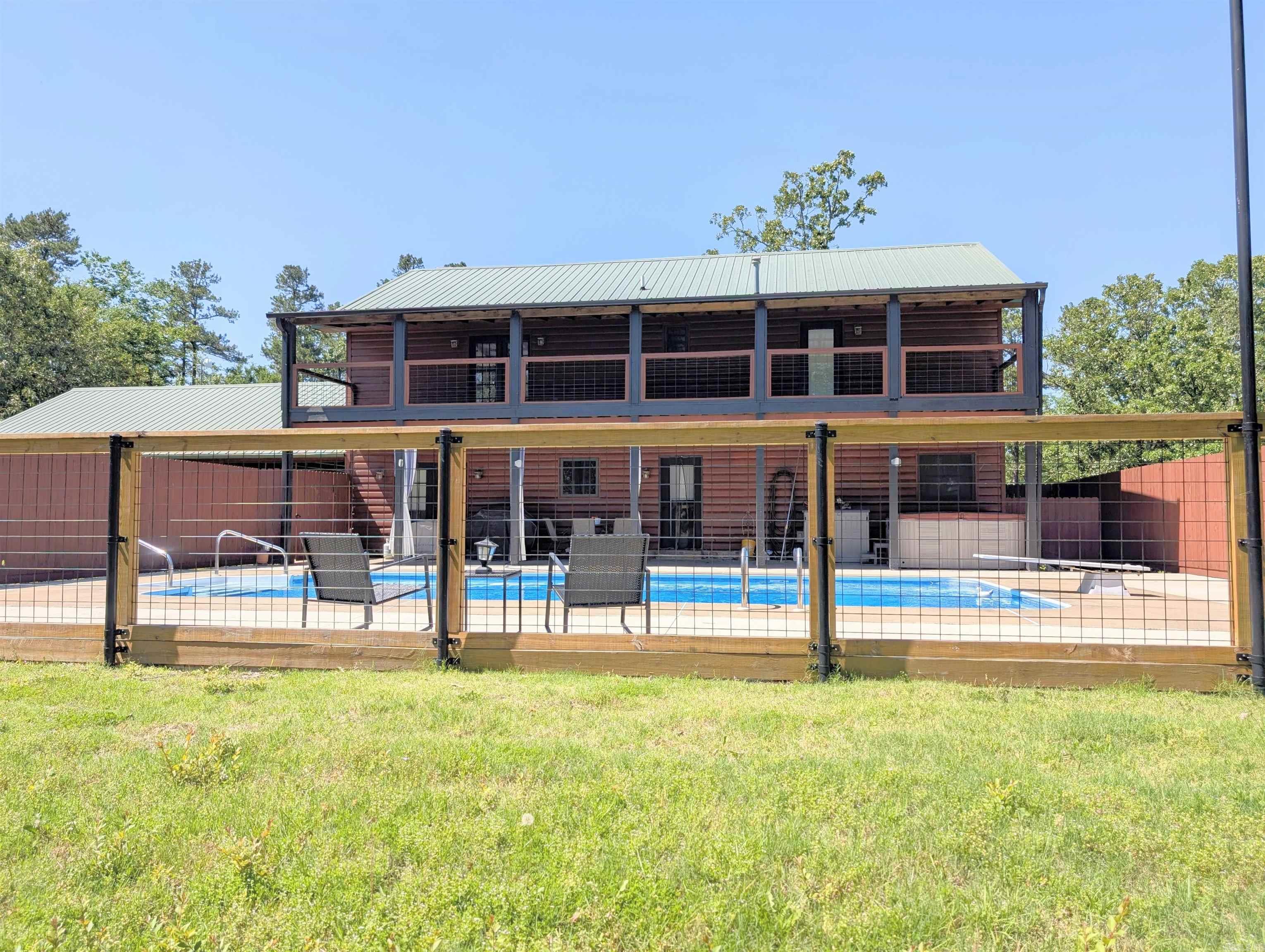 149  Polk Road 714  Mena, AR