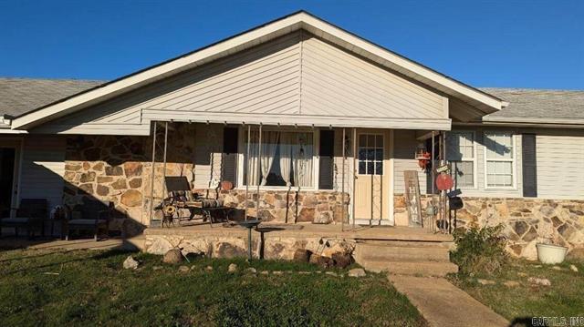 1495  Pickren Hall  Viola, AR