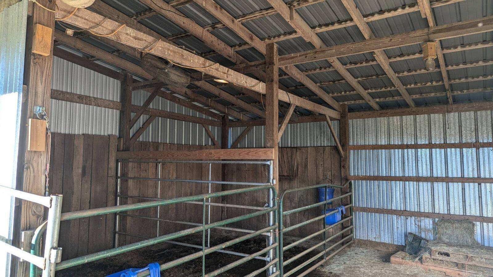 1495  Pickren Hall  Viola, AR