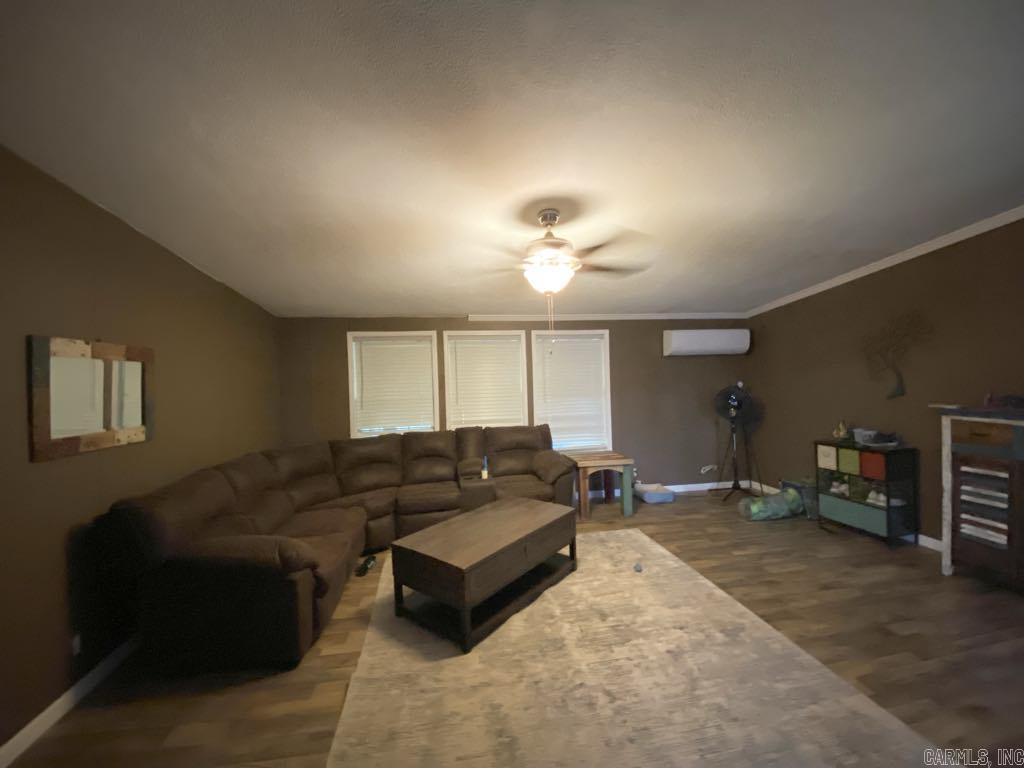 128 A  Elliott Rd  Greenbrier, AR