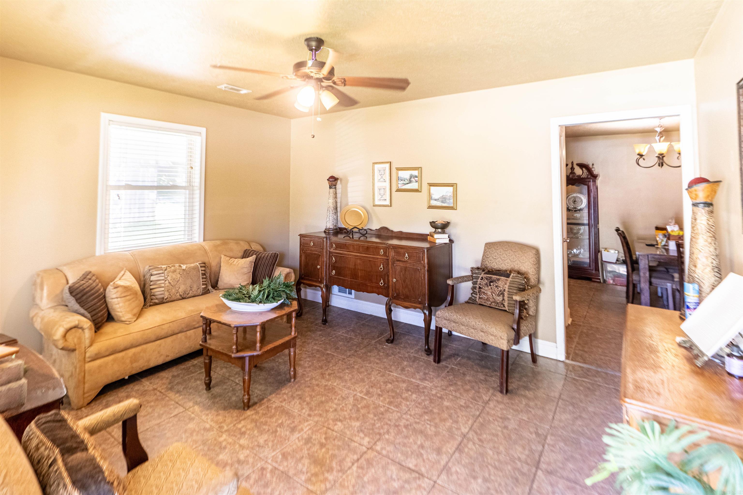 815  Meadowbrook Ln S  Wynne, AR