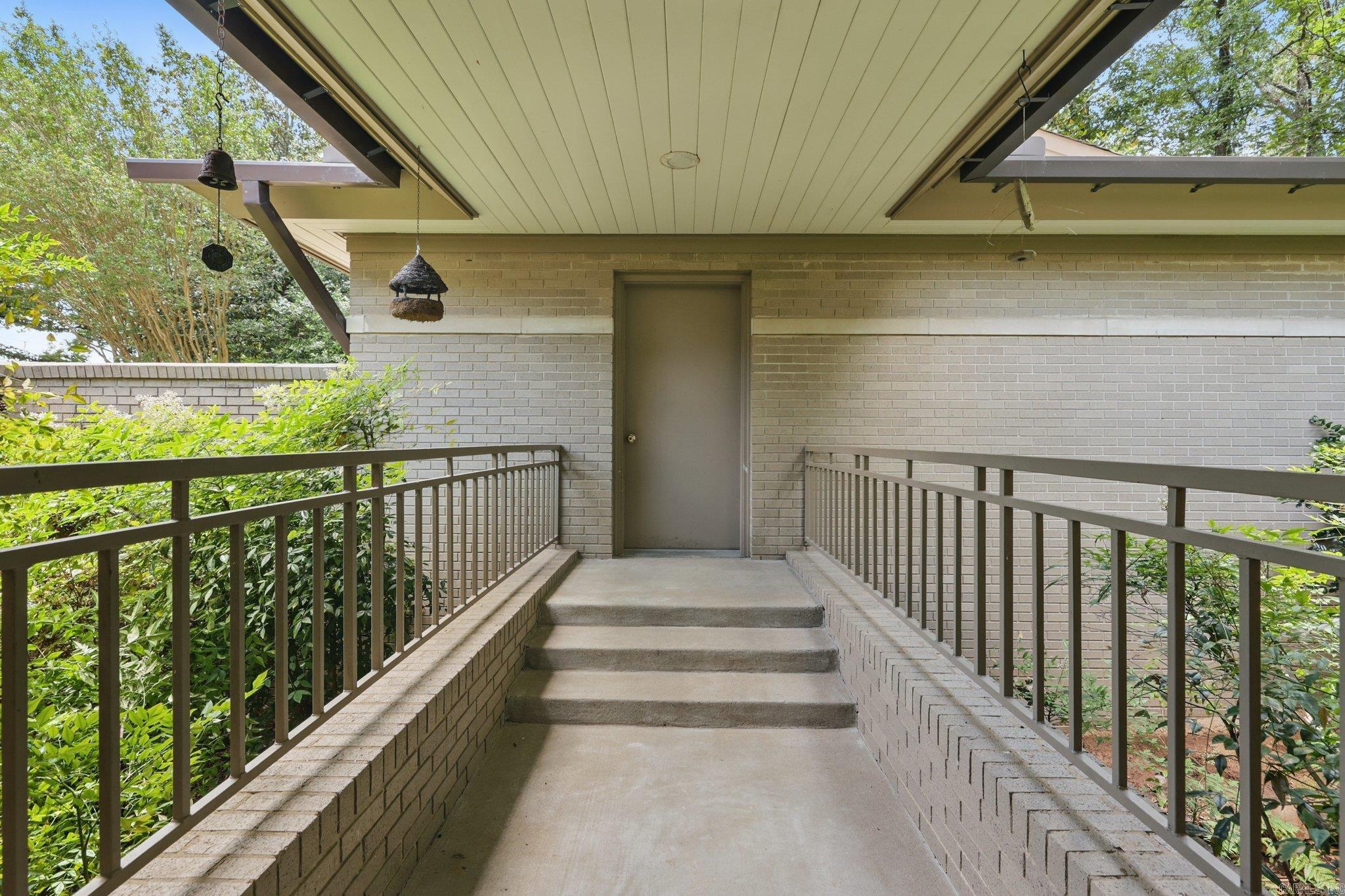 8 River View Point Little Rock, AR 72227