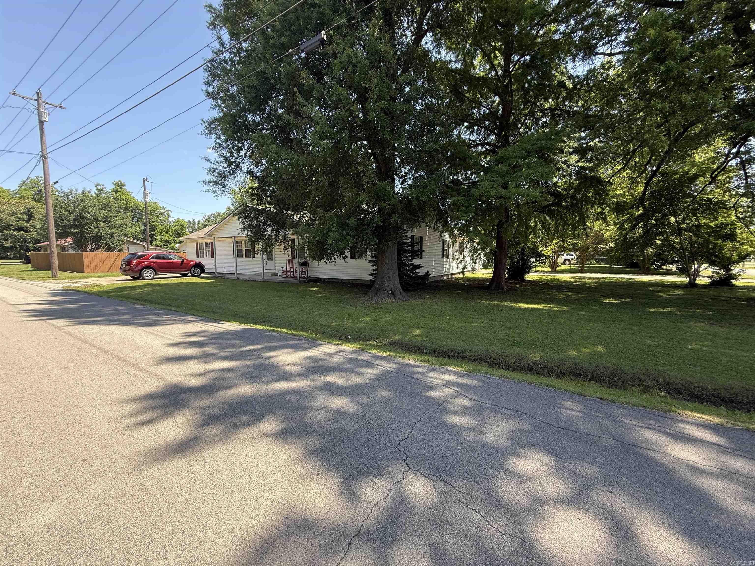 221 N Garfield  Piggott, AR