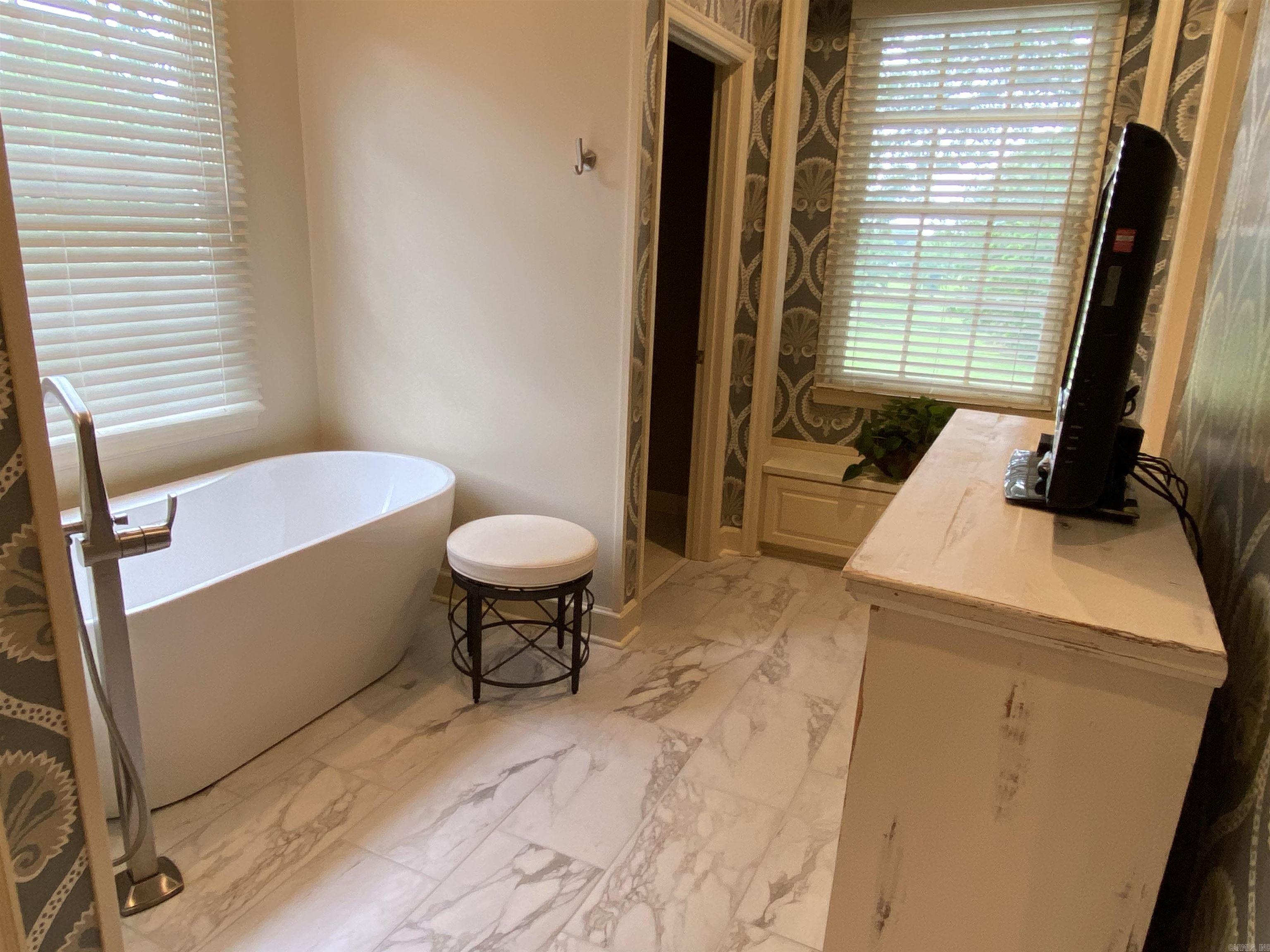 115  Sunridge  Helena, AR