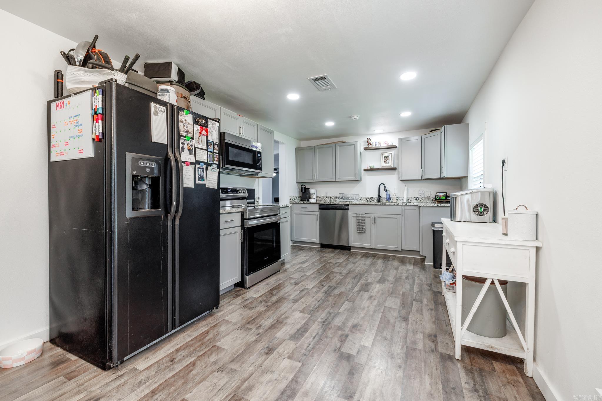 1647  Gresham  Arkadelphia, AR
