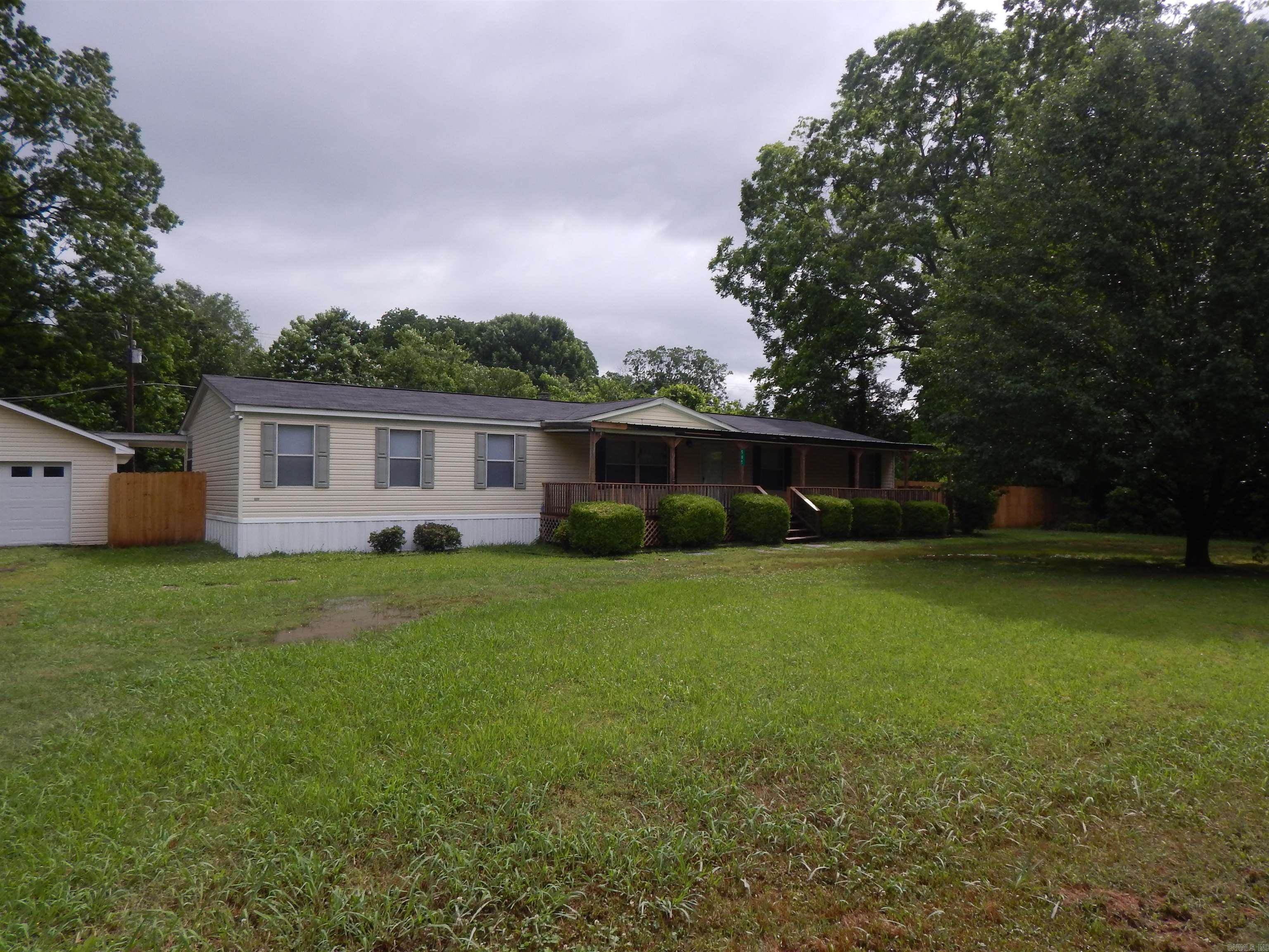 505  Main  West Point, AR