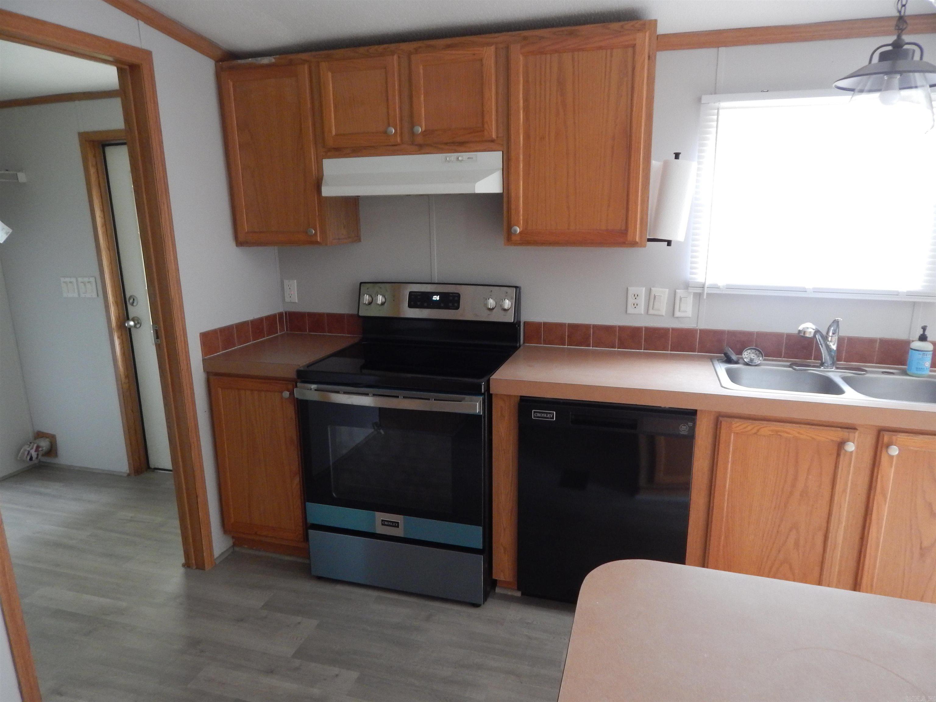 505  Main  West Point, AR