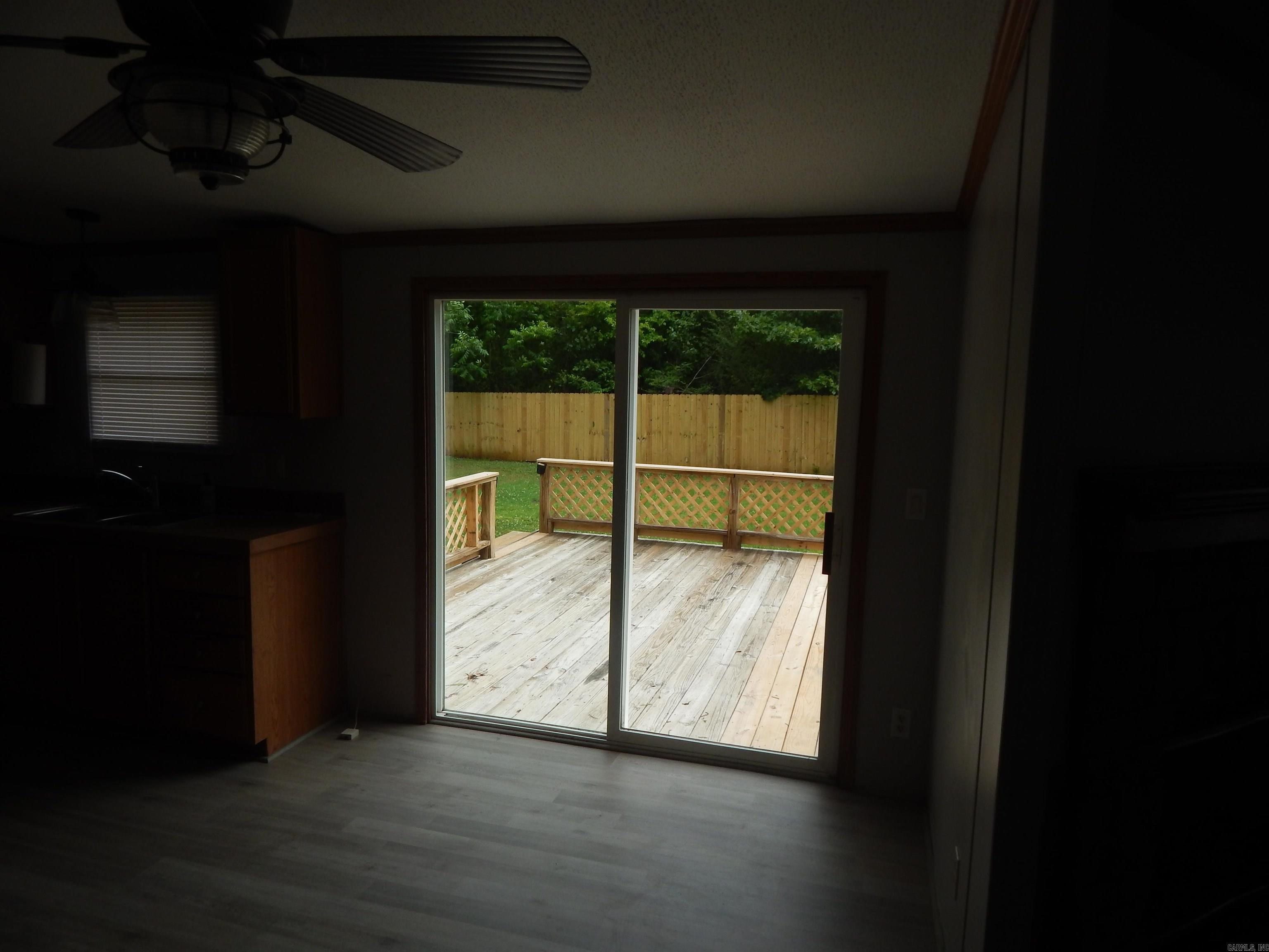 505  Main  West Point, AR