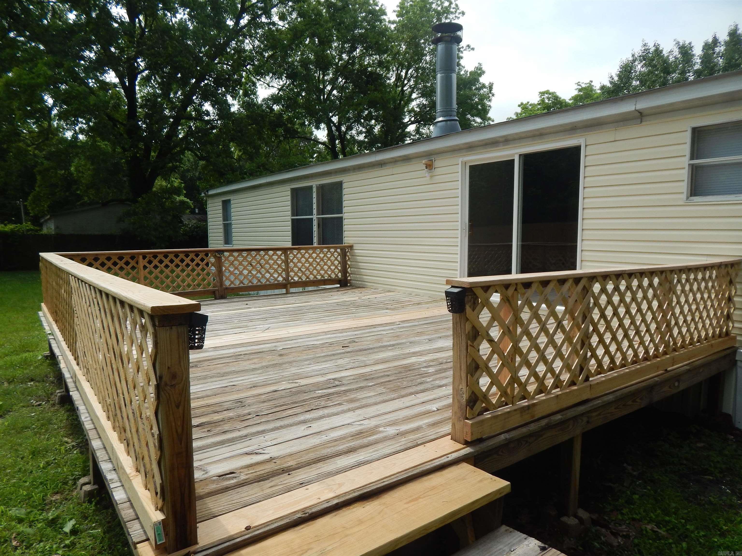 505  Main  West Point, AR