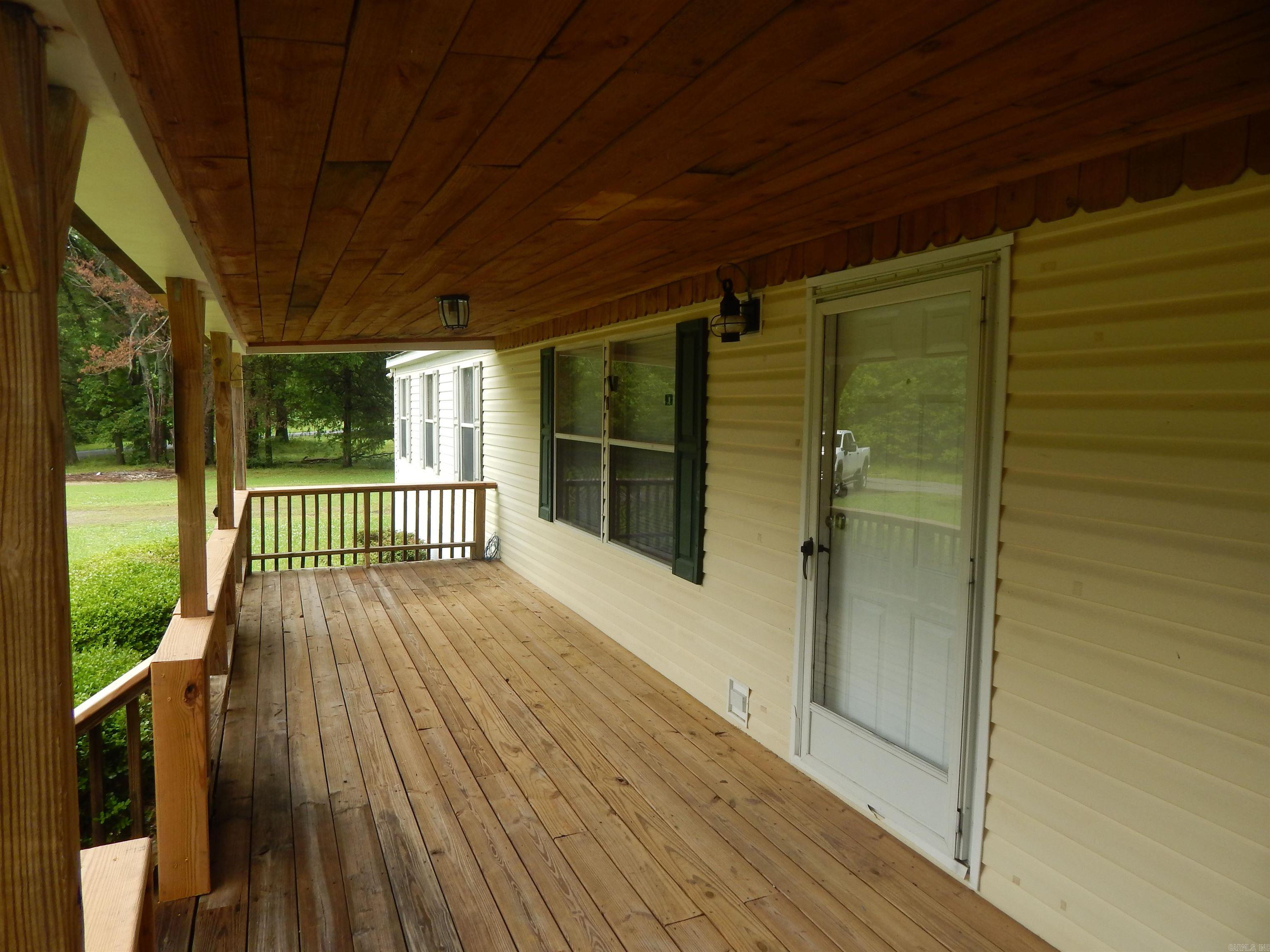 505  Main  West Point, AR