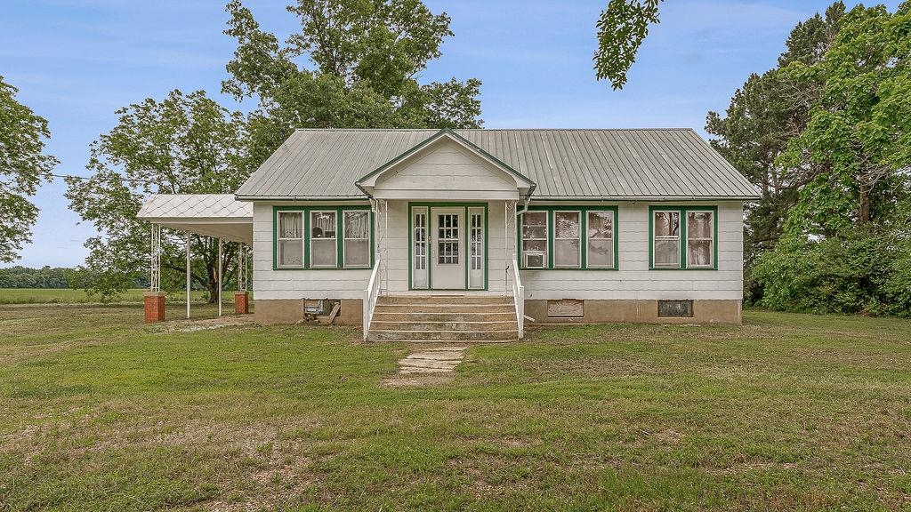 4714  Highway 14  Waldenburg, AR