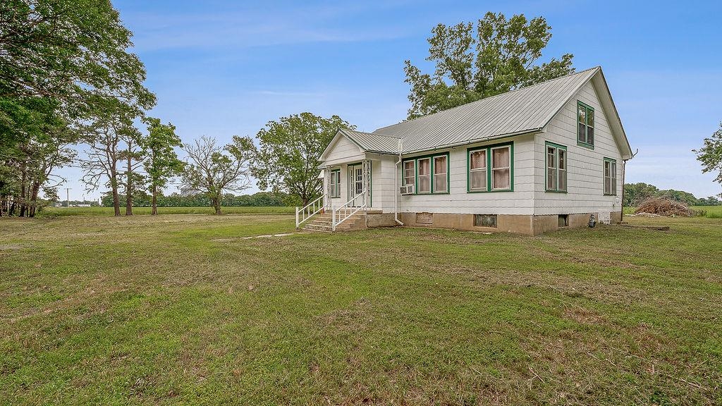 4714  Highway 14  Waldenburg, AR
