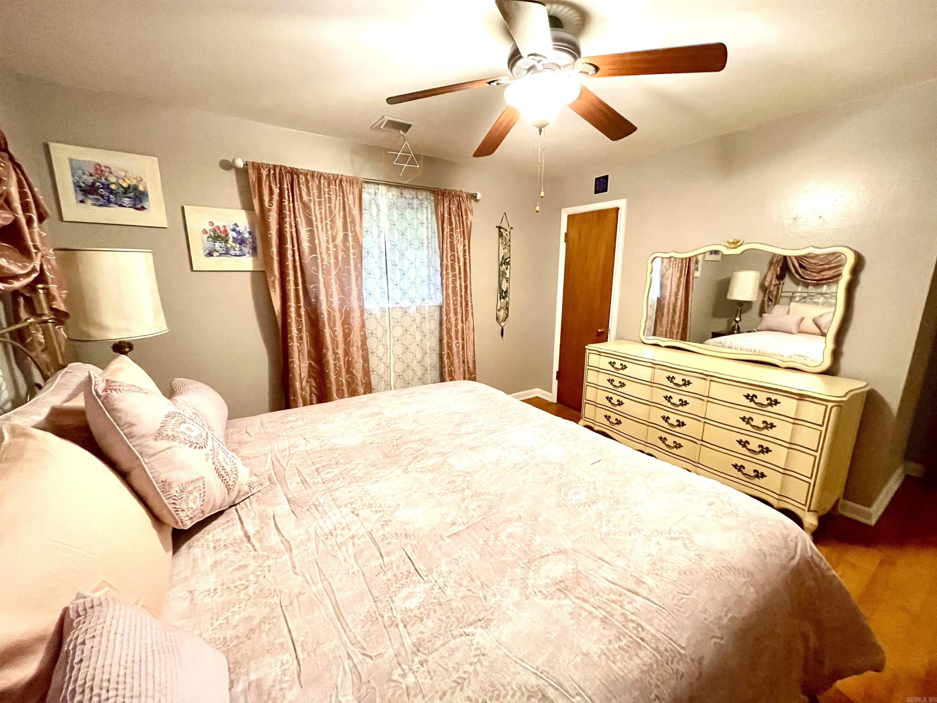 110  Sunset  Hot Springs, AR
