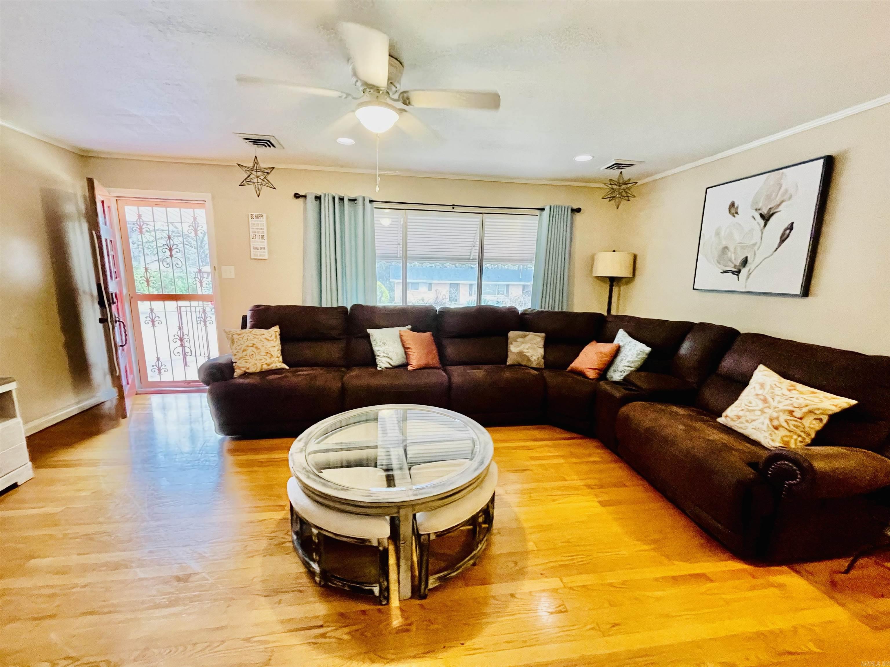 110  Sunset  Hot Springs, AR