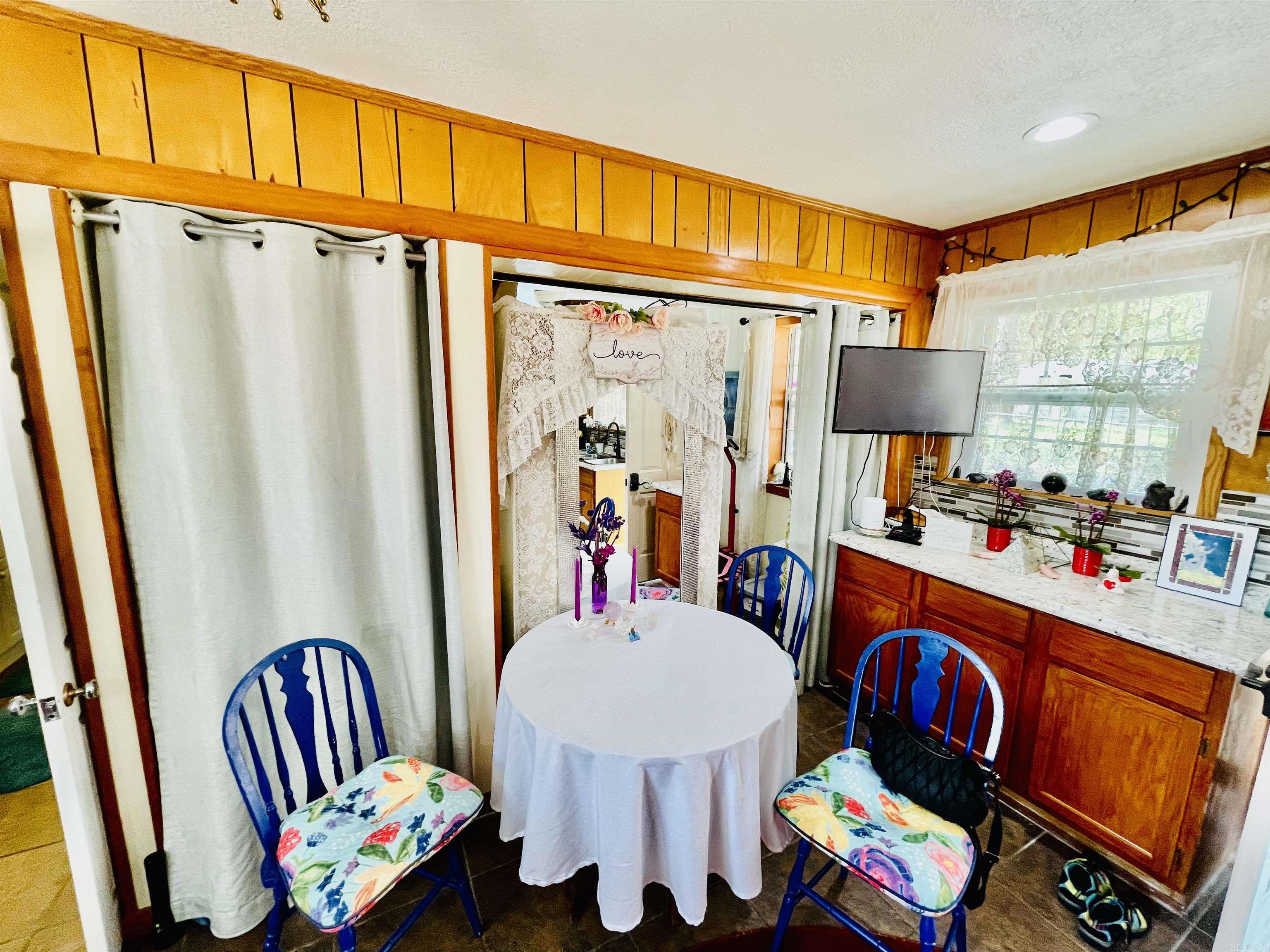 110  Sunset  Hot Springs, AR