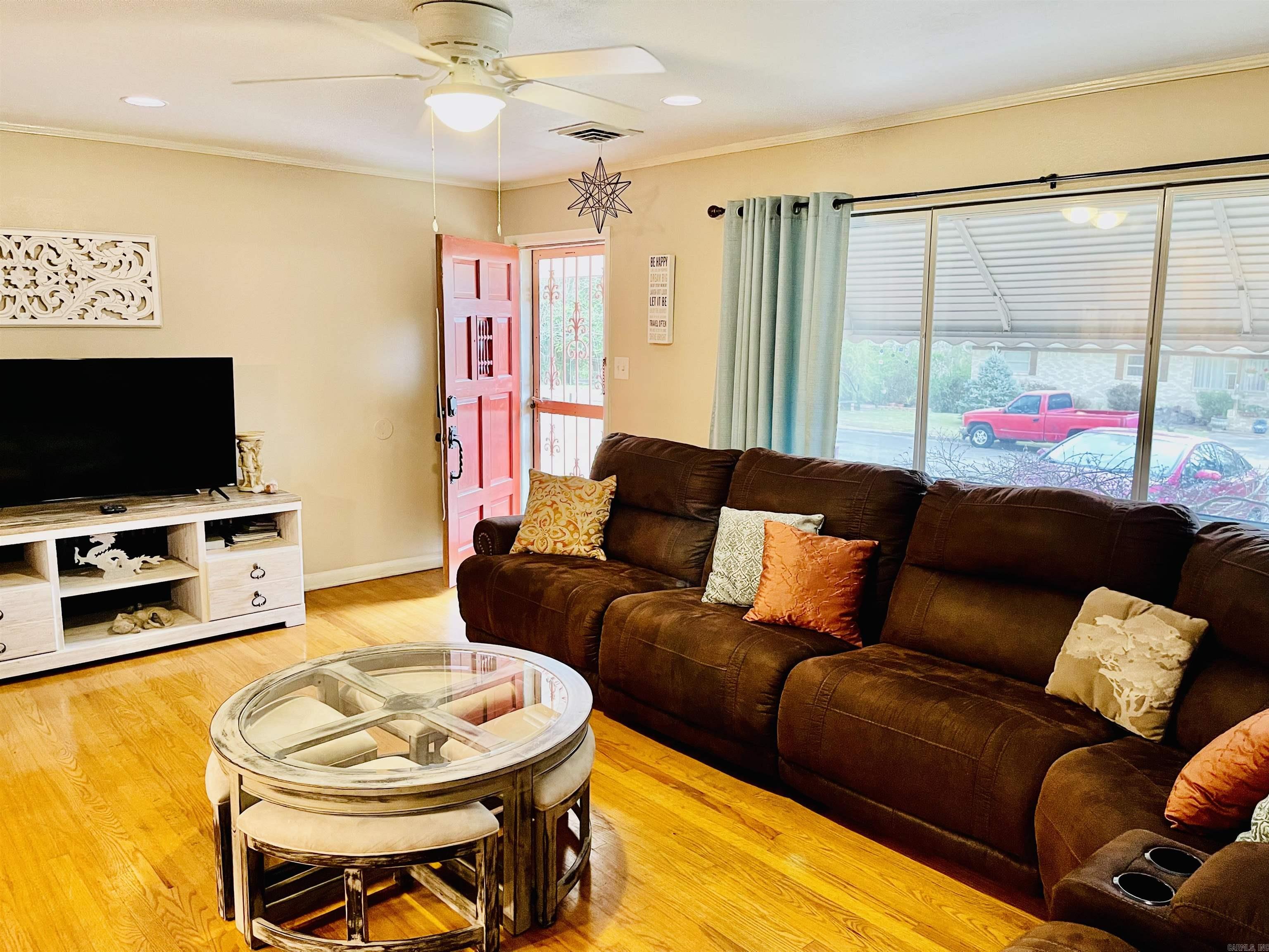 110  Sunset  Hot Springs, AR