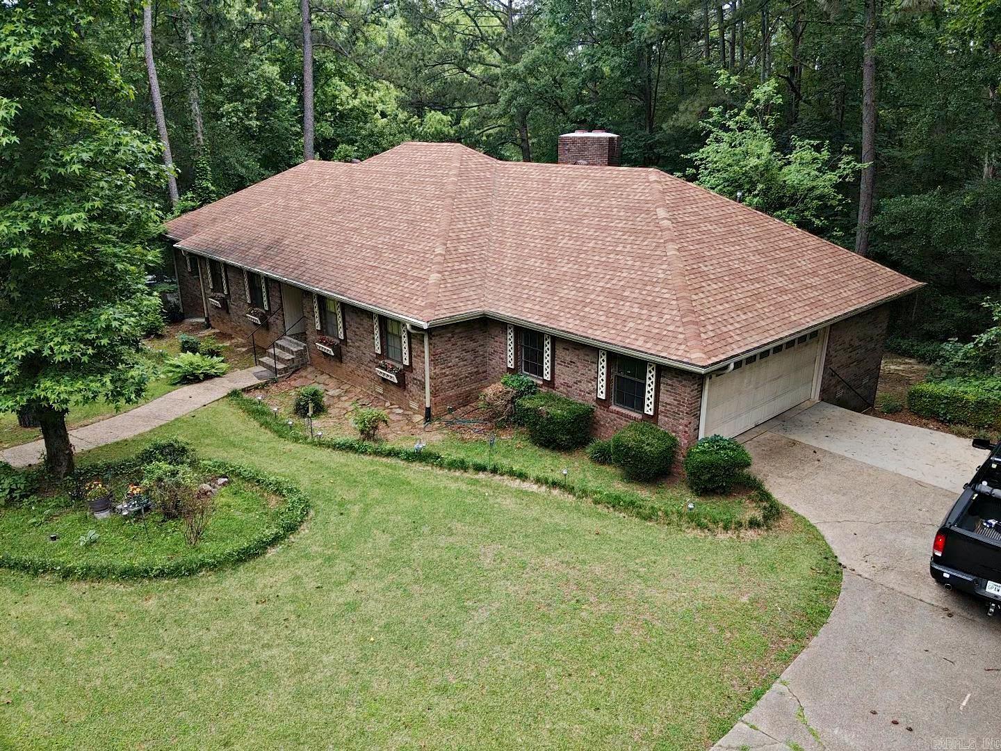 10  Ivy  Arkadelphia, AR