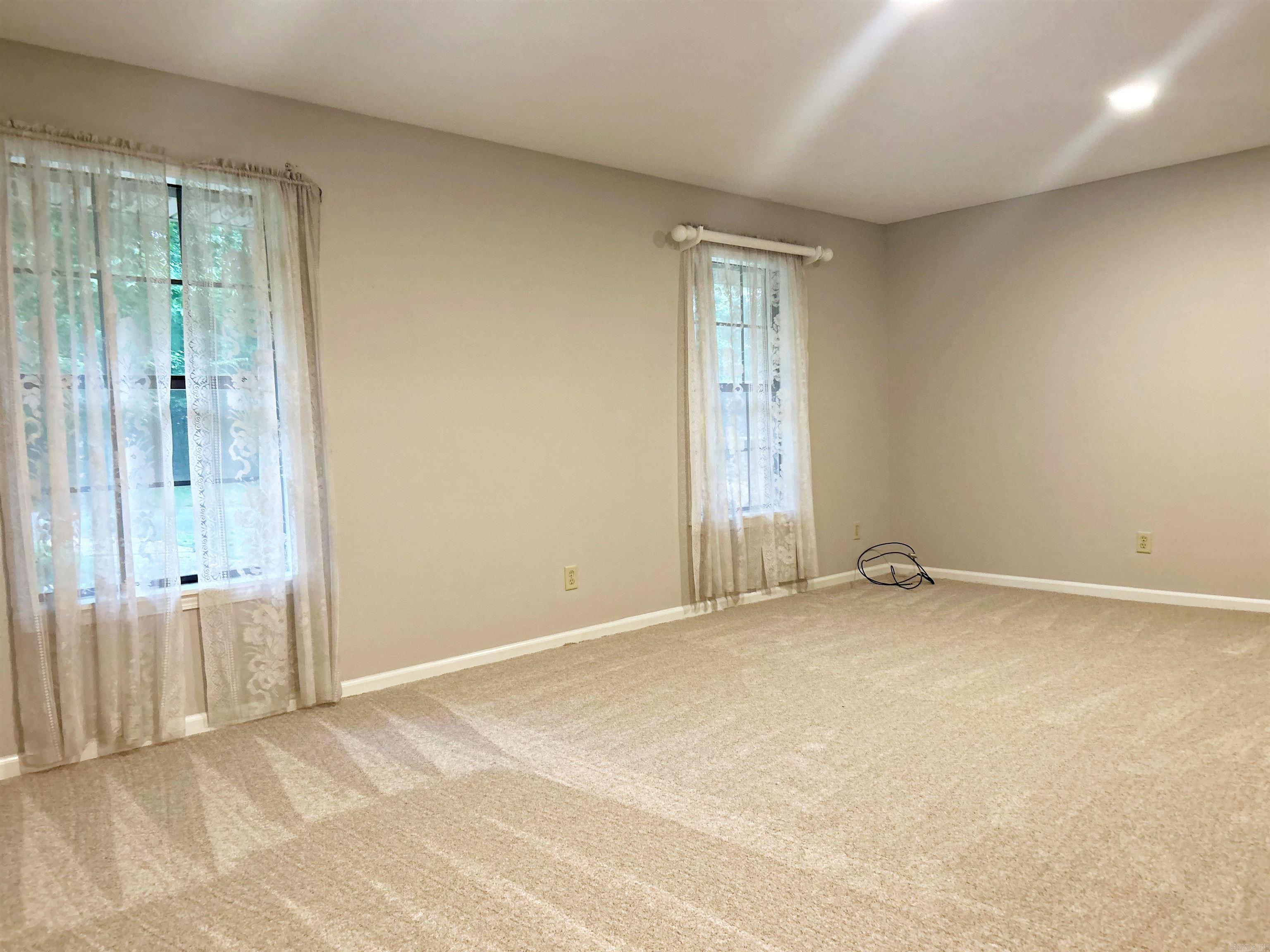 10  Ivy  Arkadelphia, AR