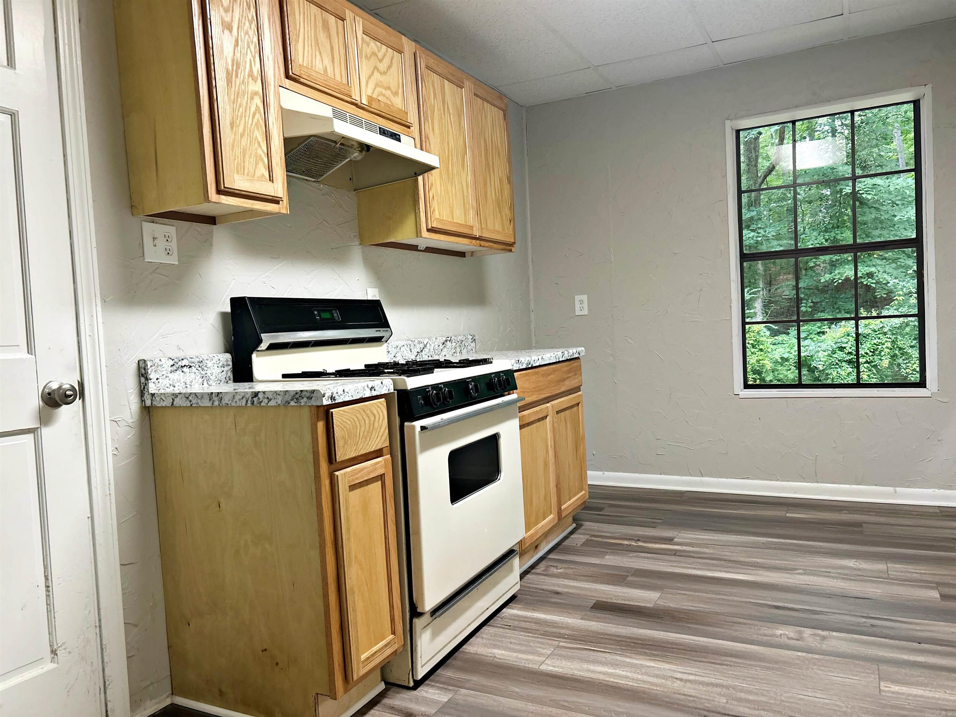 10  Ivy  Arkadelphia, AR