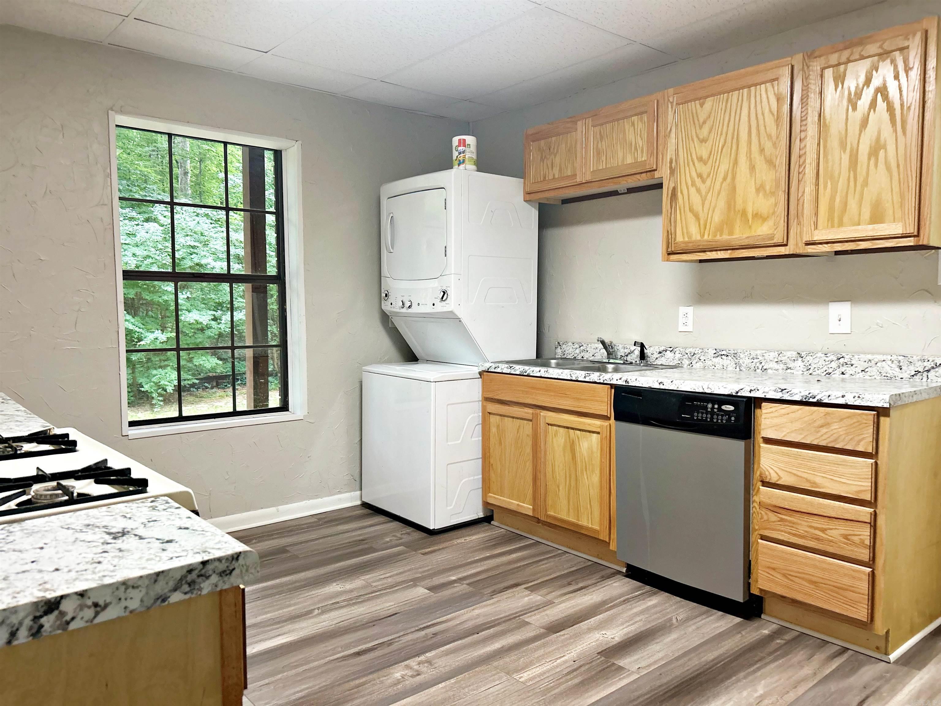 10  Ivy  Arkadelphia, AR