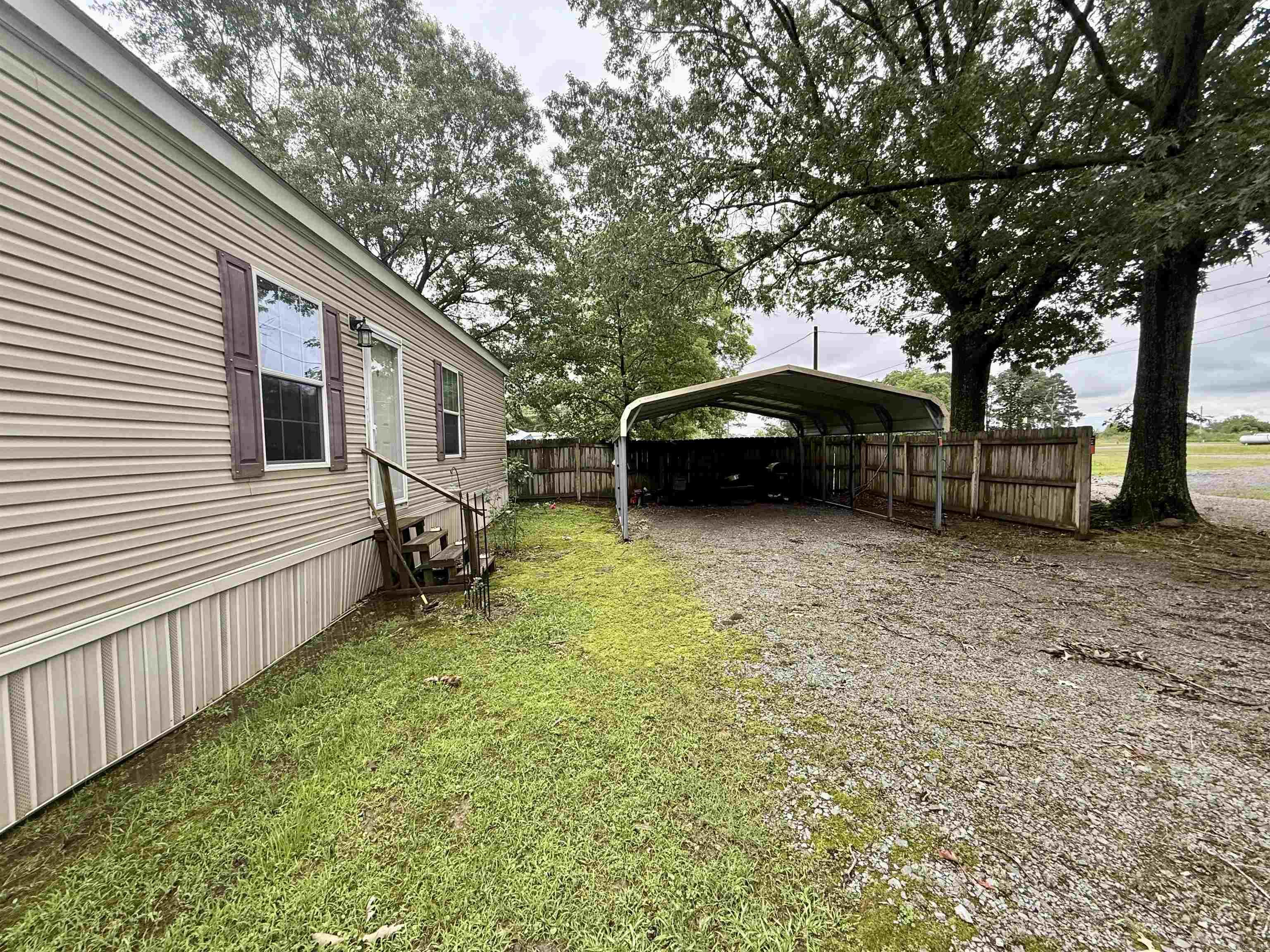 2426  Carpenter  Hazen, AR
