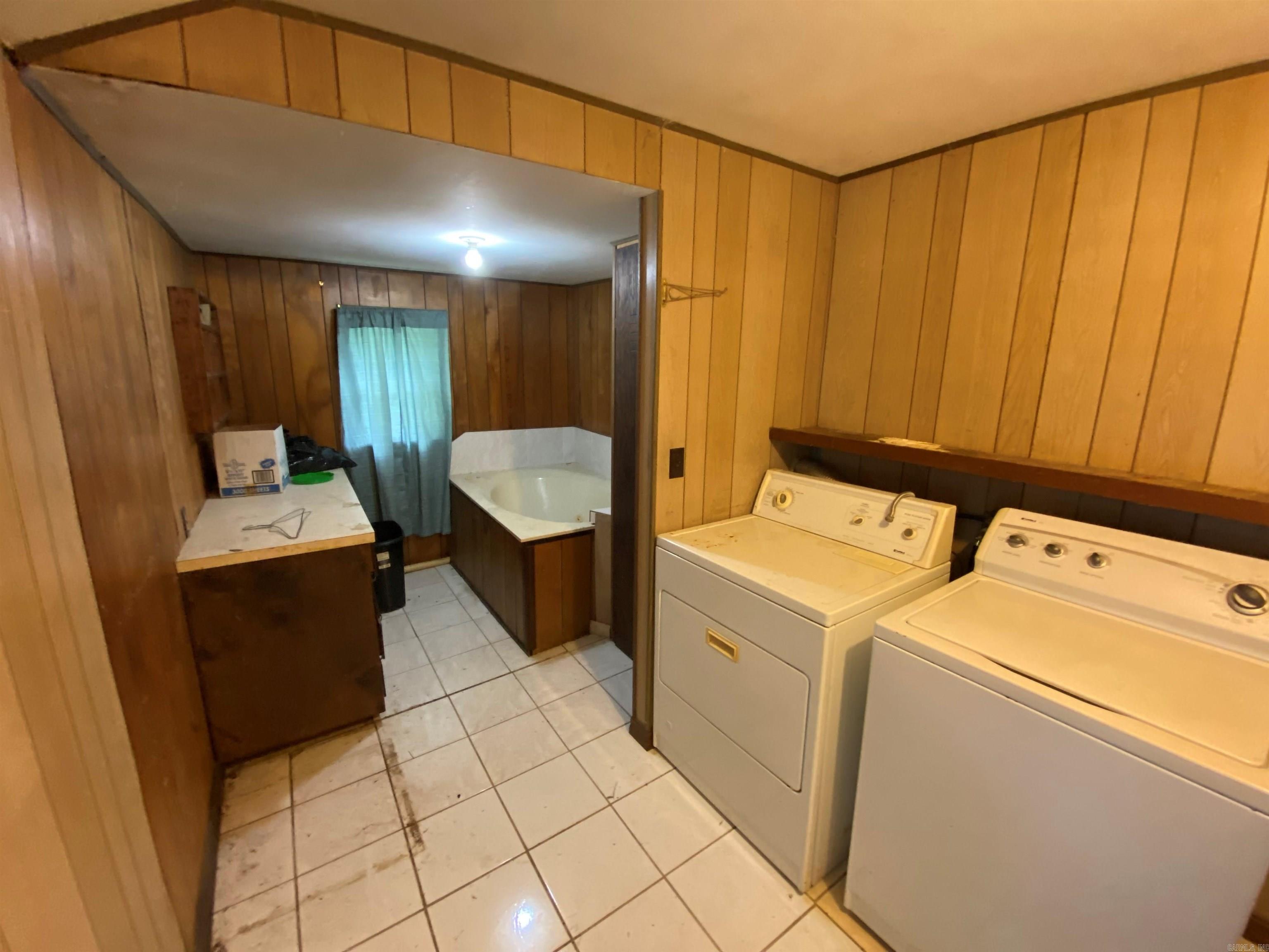 325 N HWY 65  Saint Joe, AR