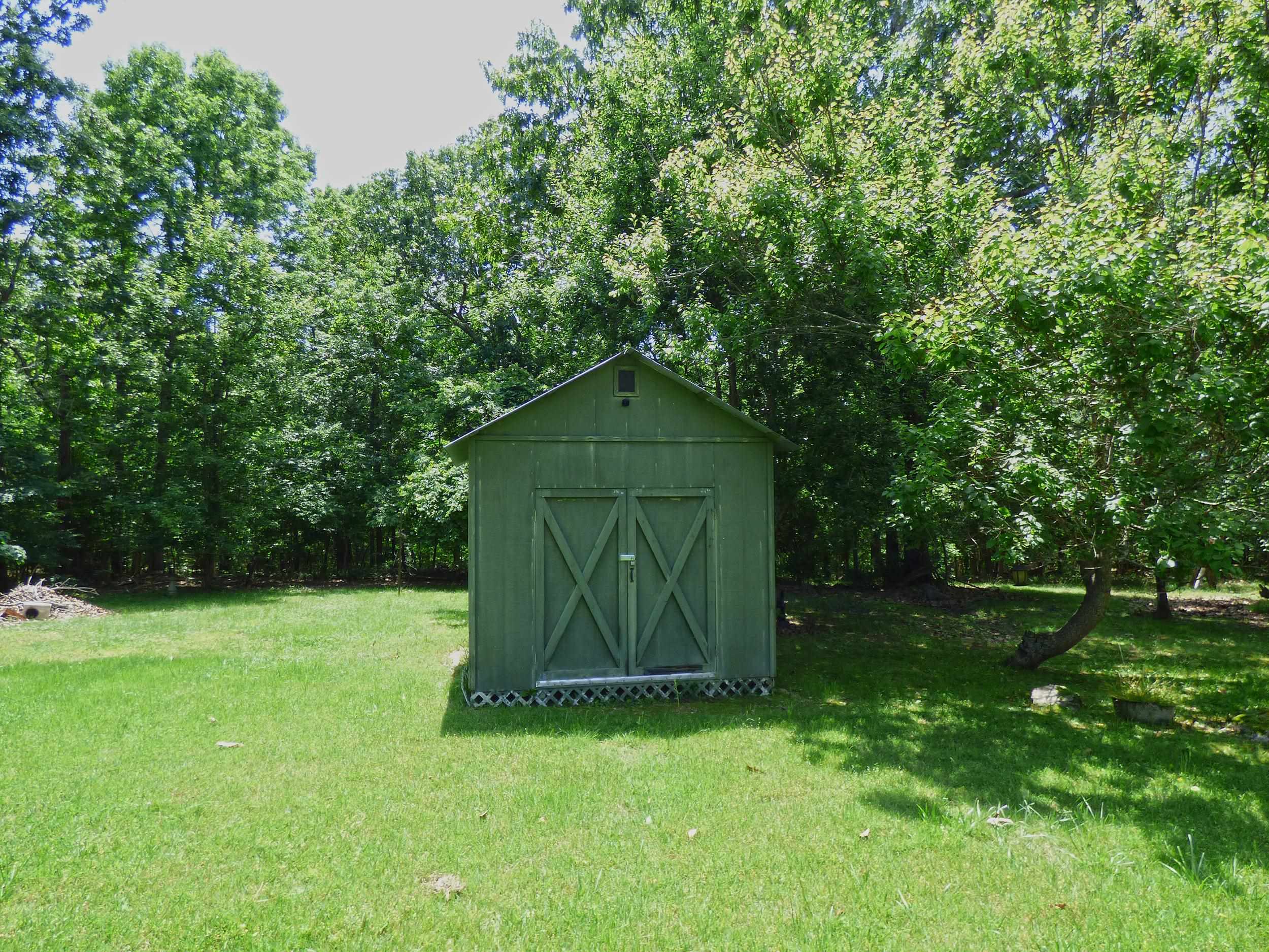 1717 Highway 63 Williford, AR 72482