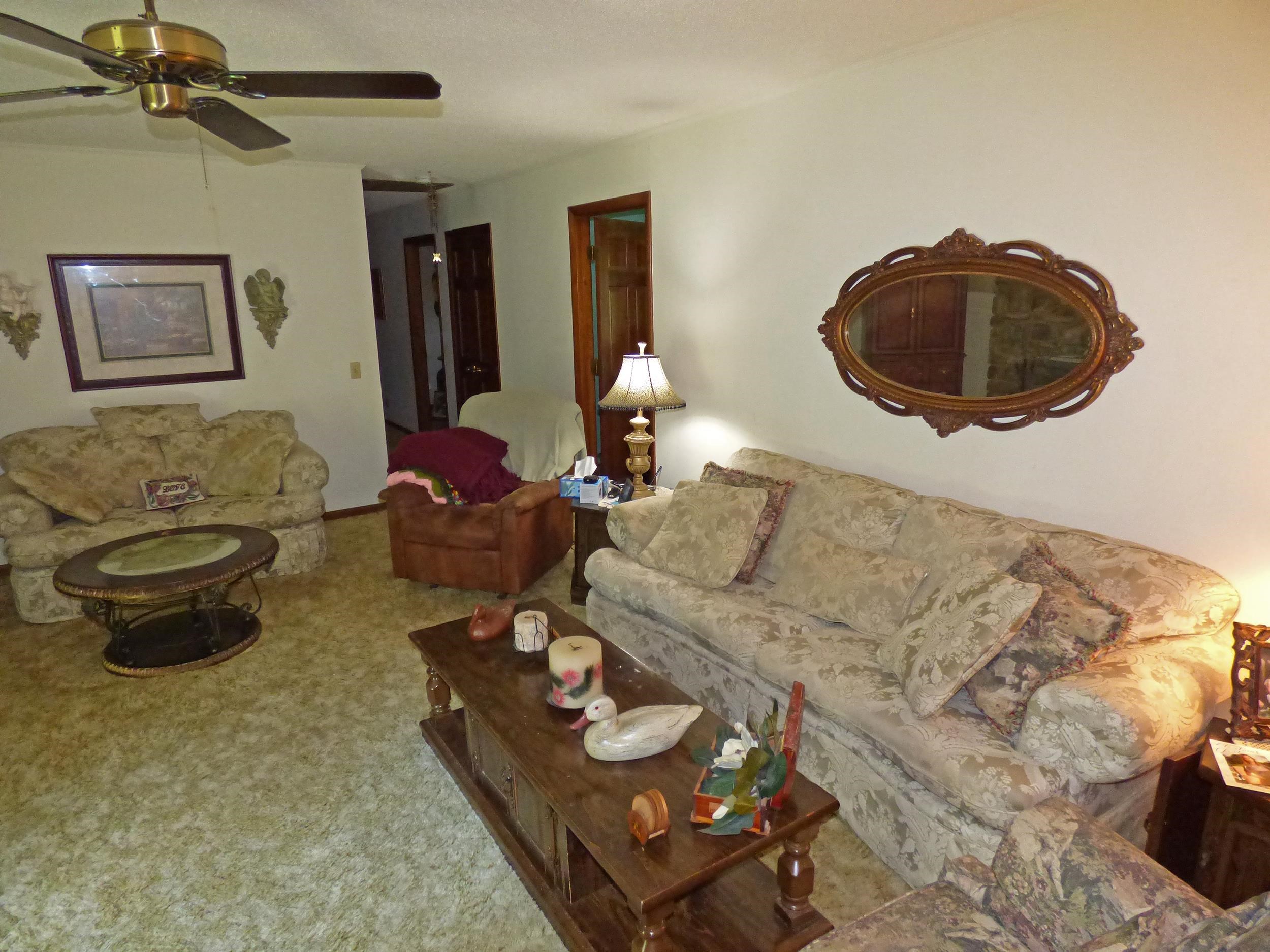 1717 Highway 63 Williford, AR 72482