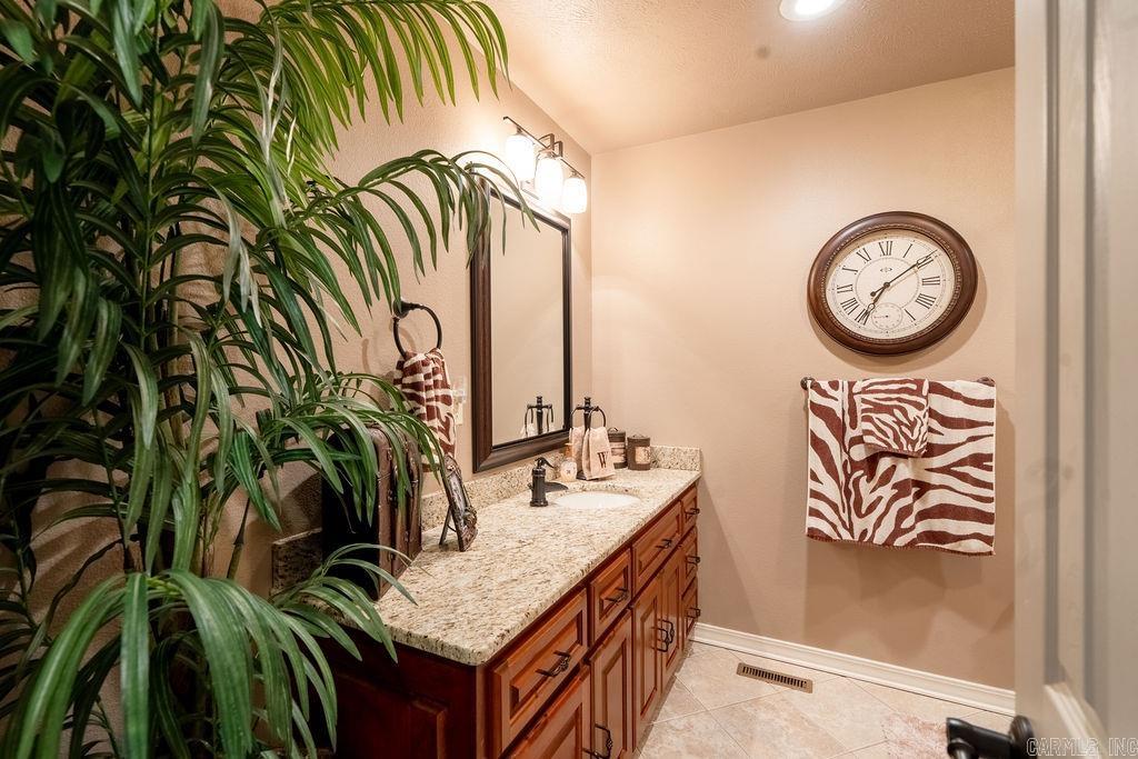 135  Hillview  Fairfield Bay, AR