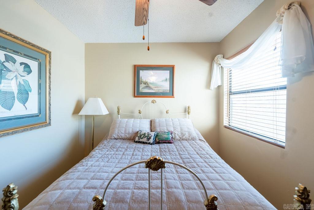 135  Hillview  Fairfield Bay, AR