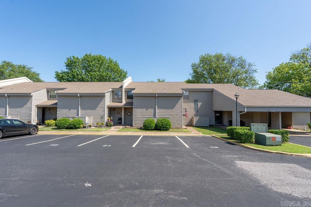135  Hillview  Fairfield Bay, AR