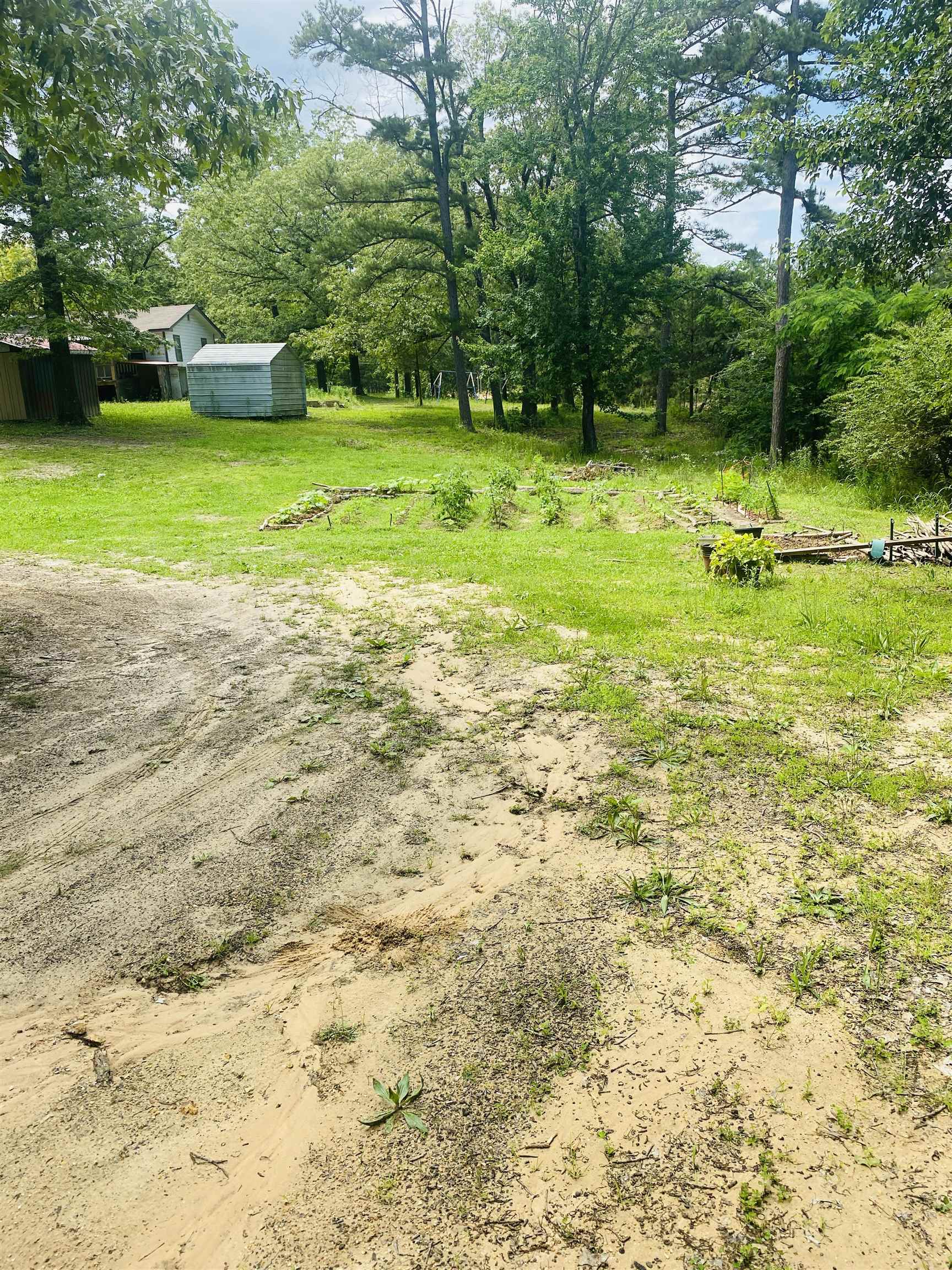 42  Beran Lane  Calico Rock, AR