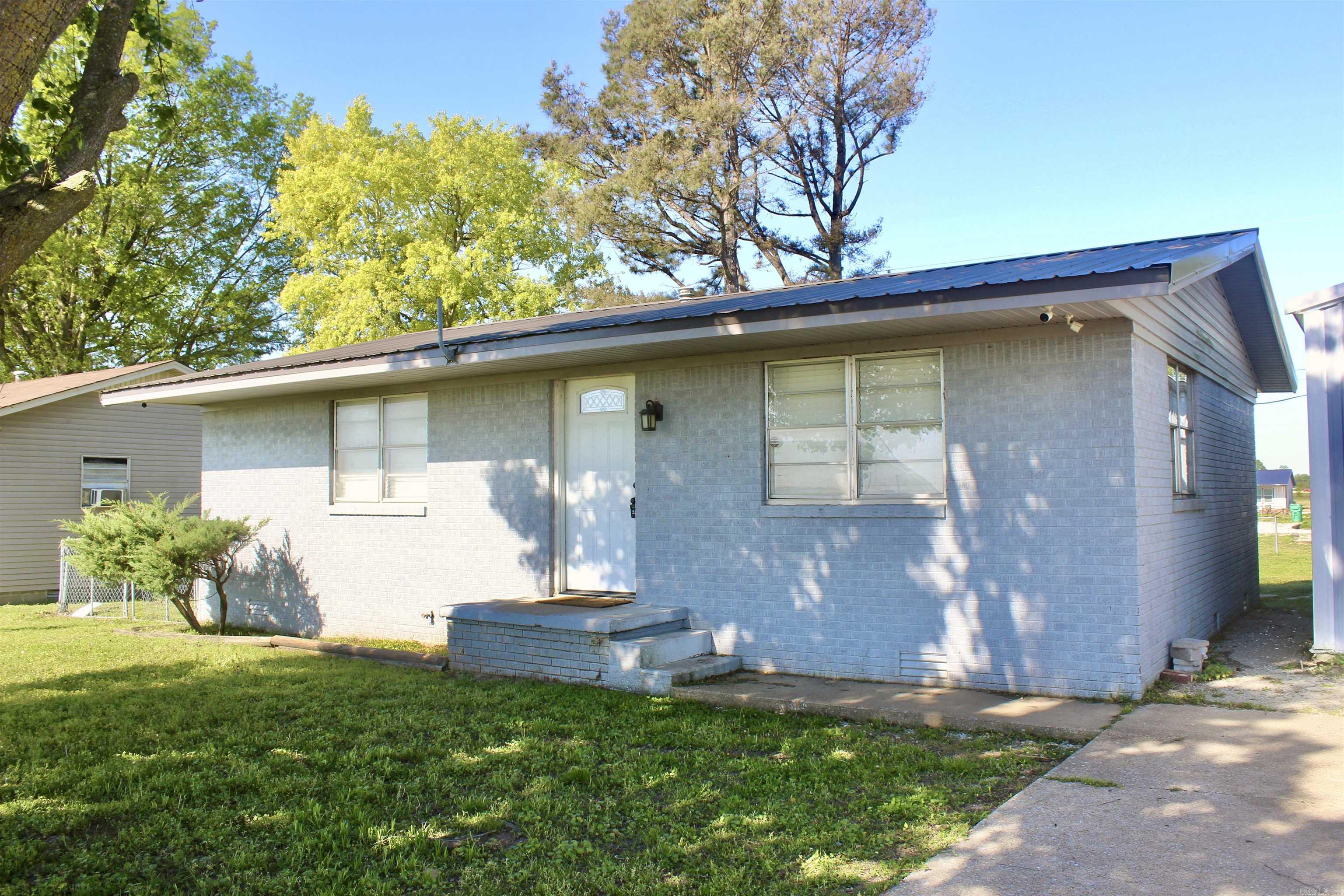 312 S Crossroads  Portia, AR