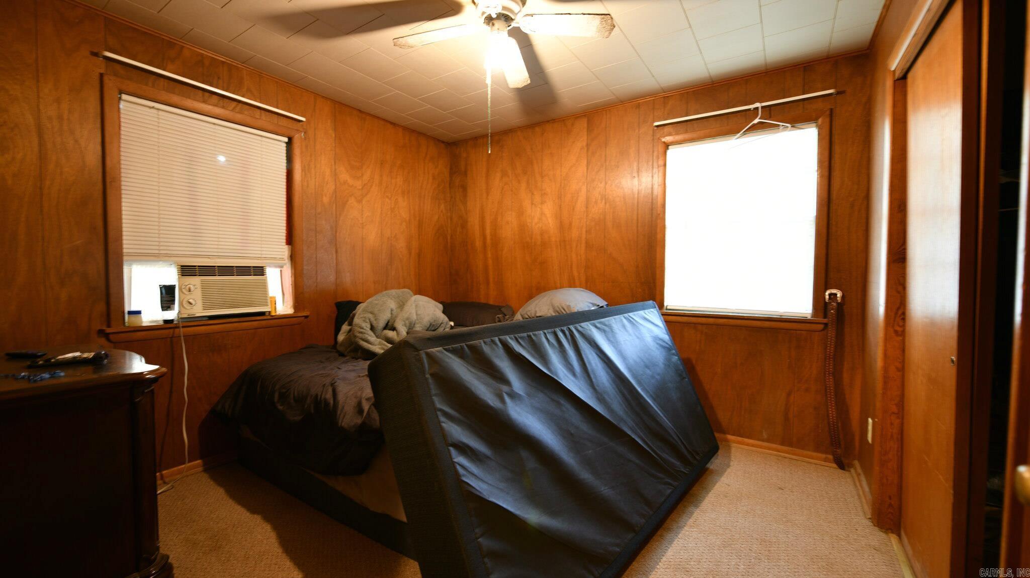 911  Gillham  Mena, AR