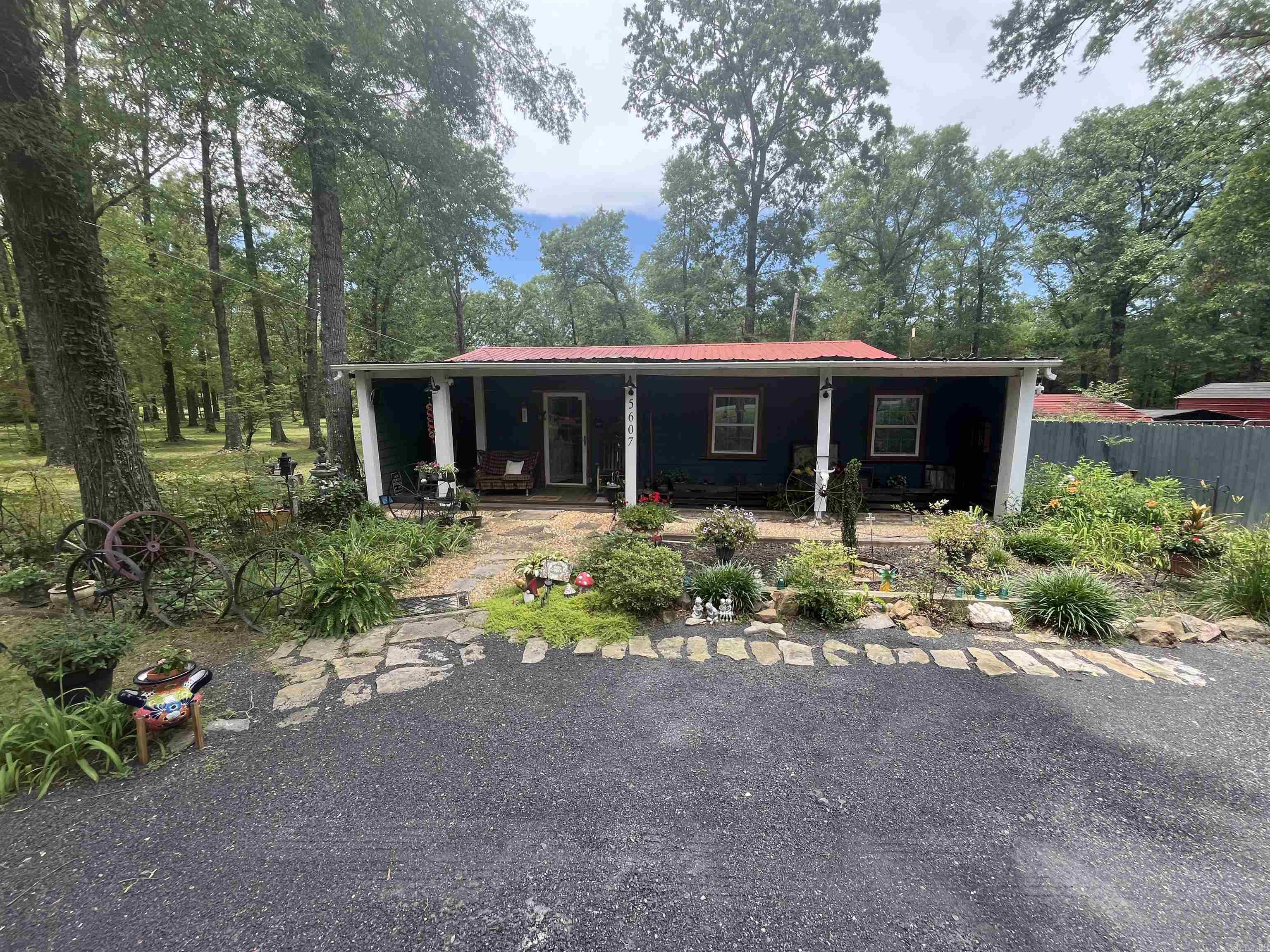 5617 5607 5611  Driskill  Cabot, AR